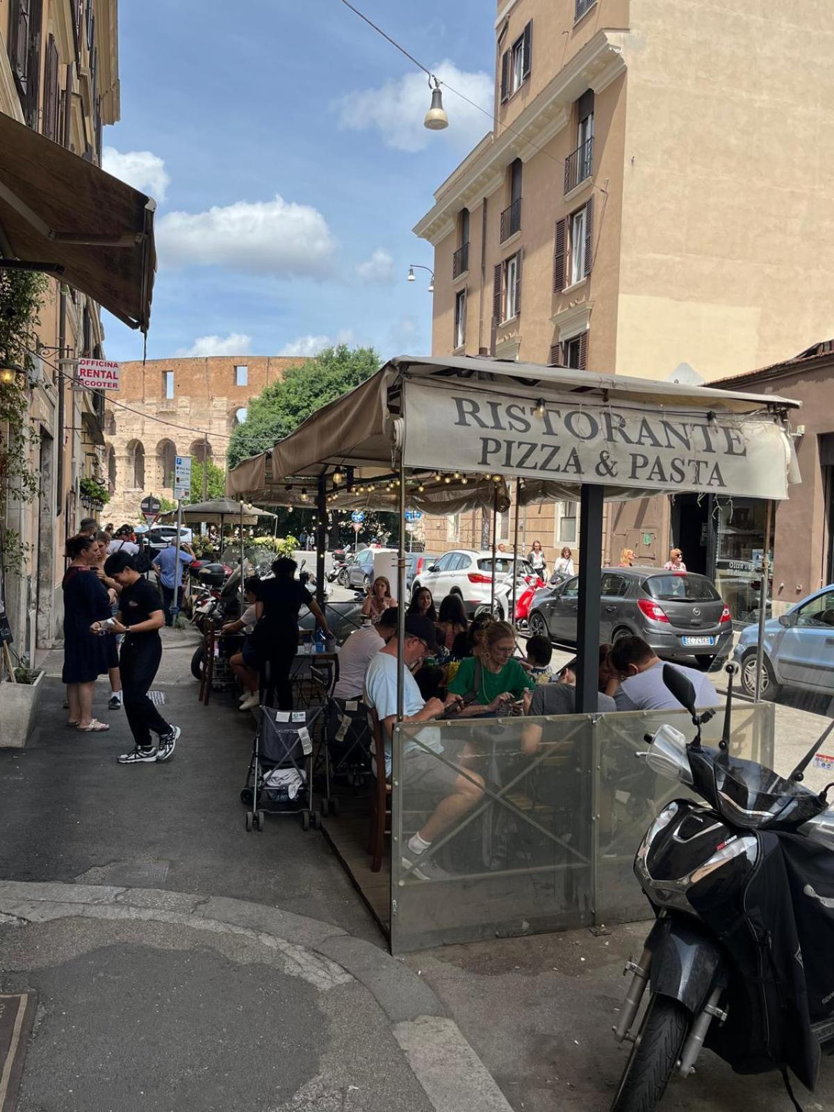 Colosseo Gil Guest house Rome