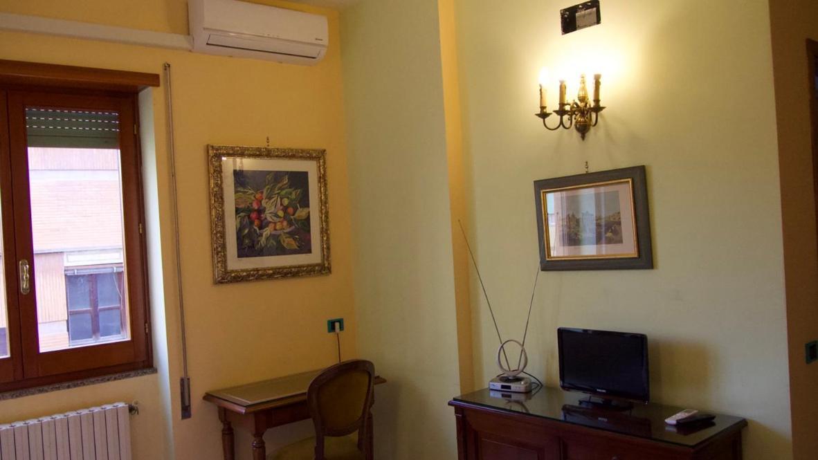 Benedetto Rome