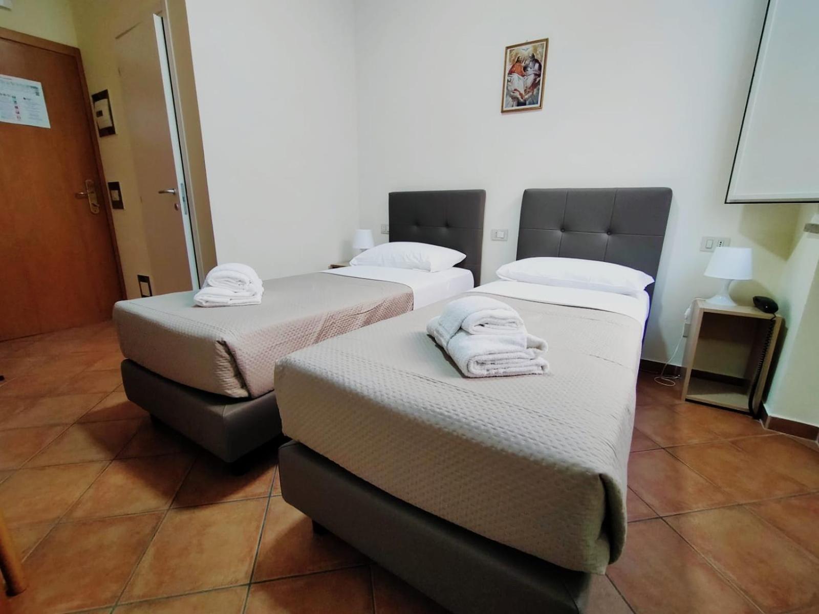 Hotel Casa Per Ferie Santa Maria Alle Fornaci
