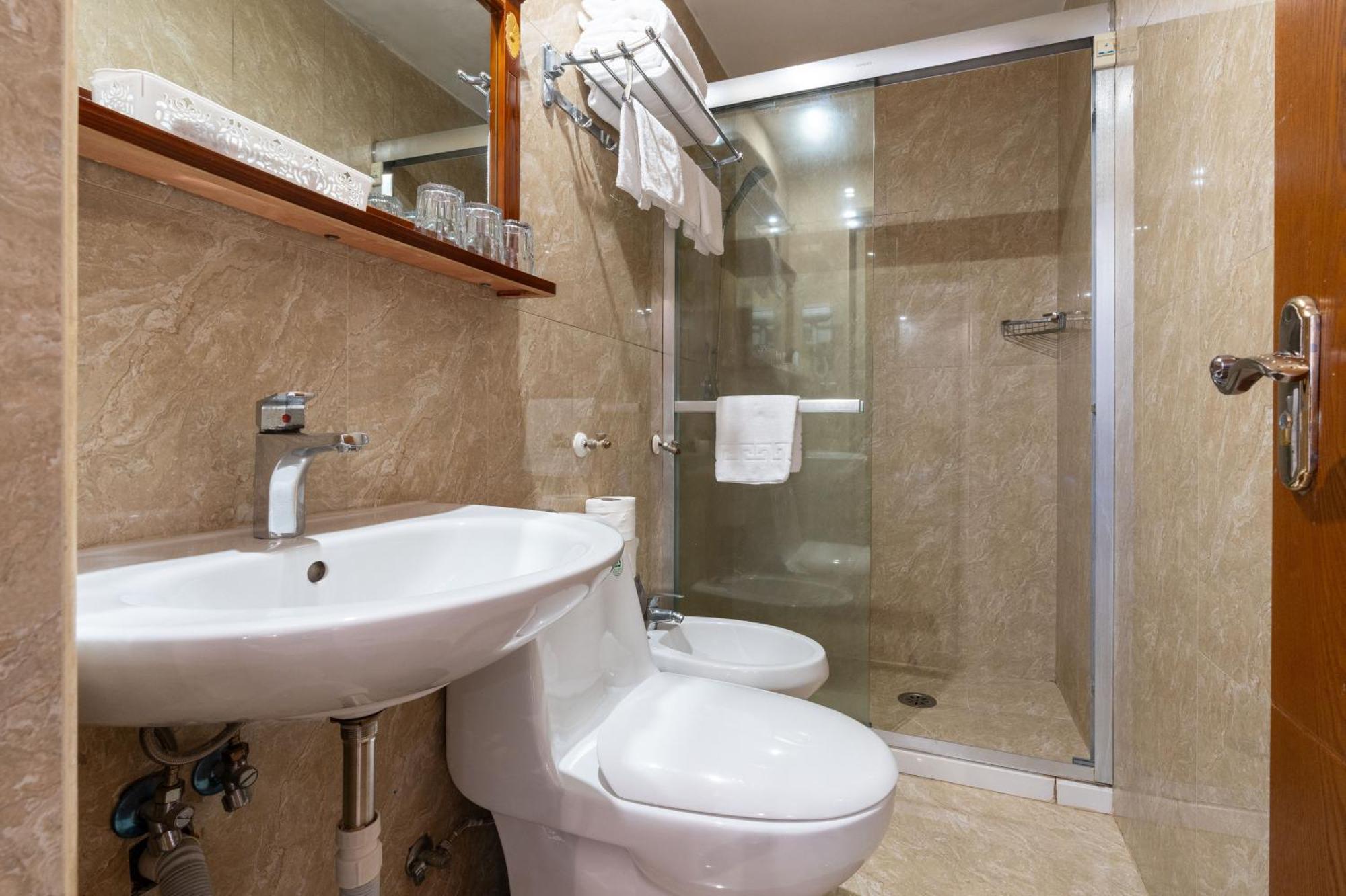 Guest house Leone D'oro - Close To Piazza Vittorio Rome