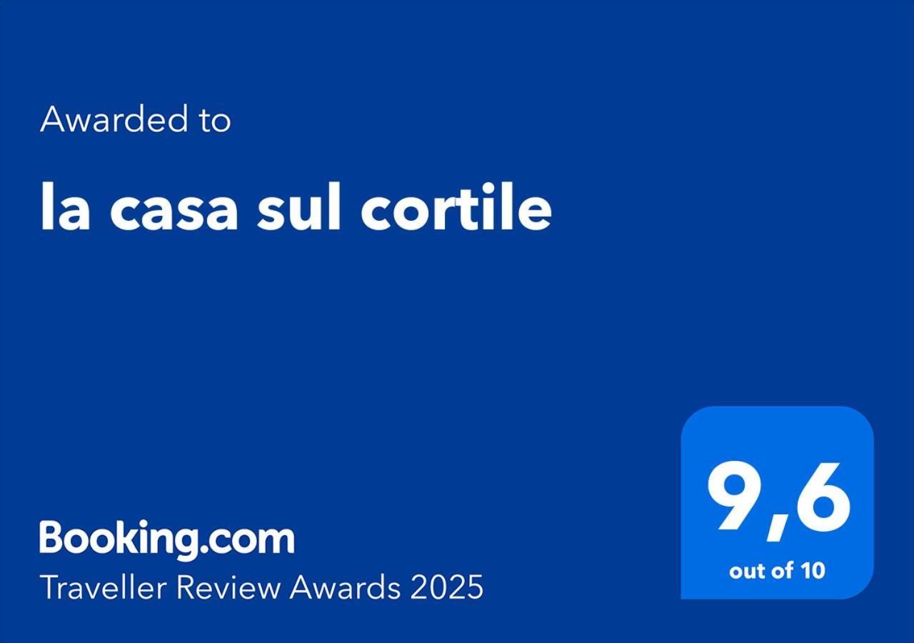 La Casa Sul Cortile Hébergement de vacances *