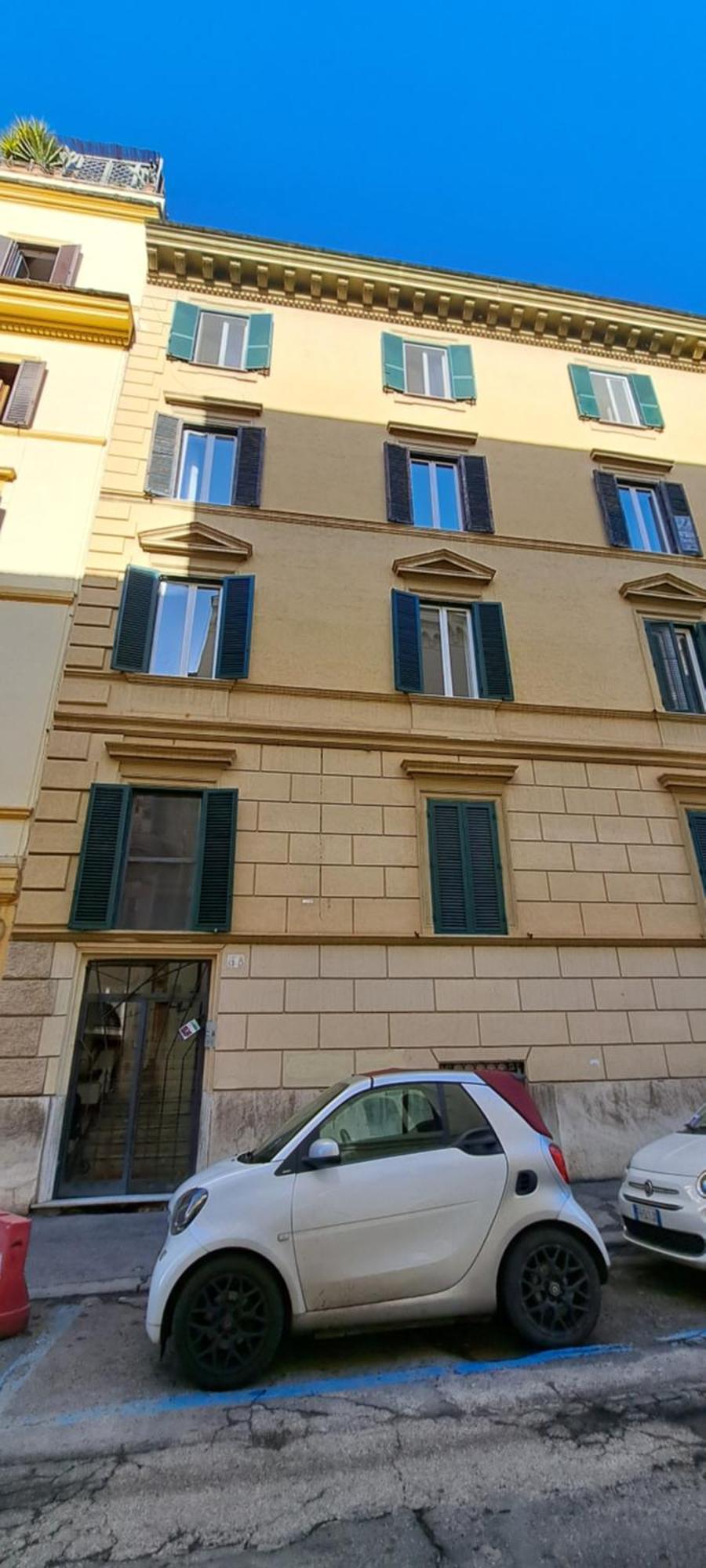 Madi Collection Colosseum Apartment