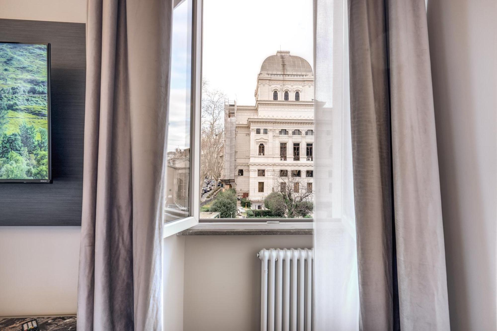 Apartment Palazzo Ottavia - La Maison D'art Collection Rome