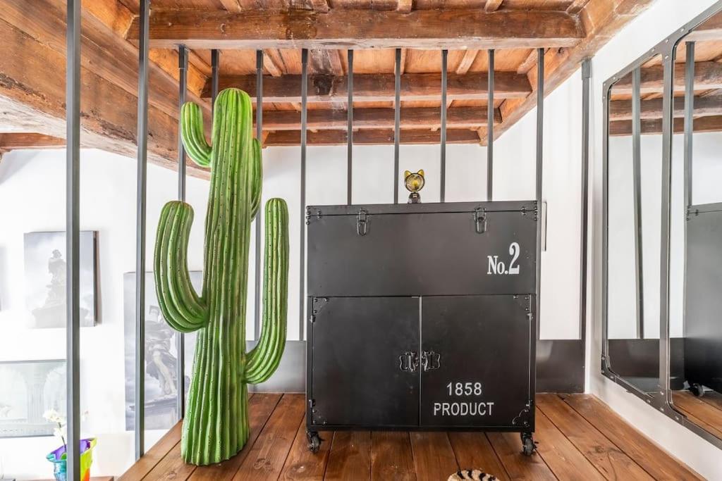Monti Art Loft Apartment