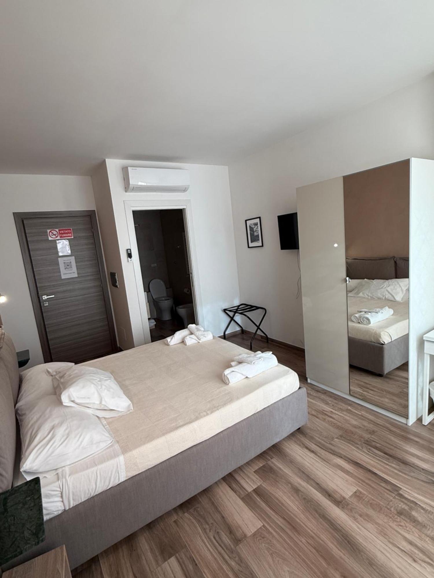 Class Eur Guest house *