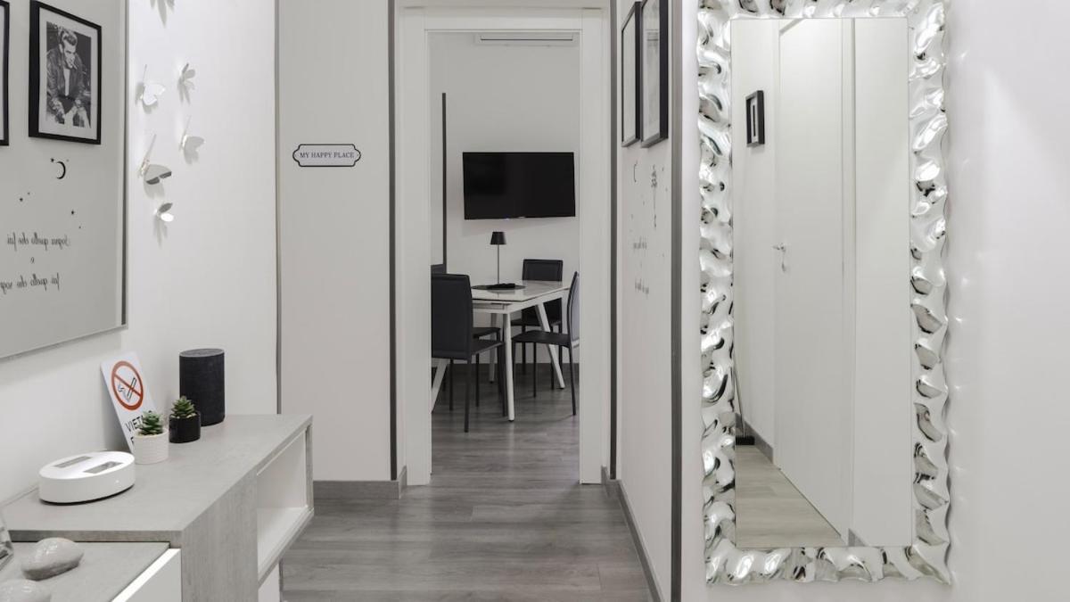 Tuscolana Happy Place Apartment