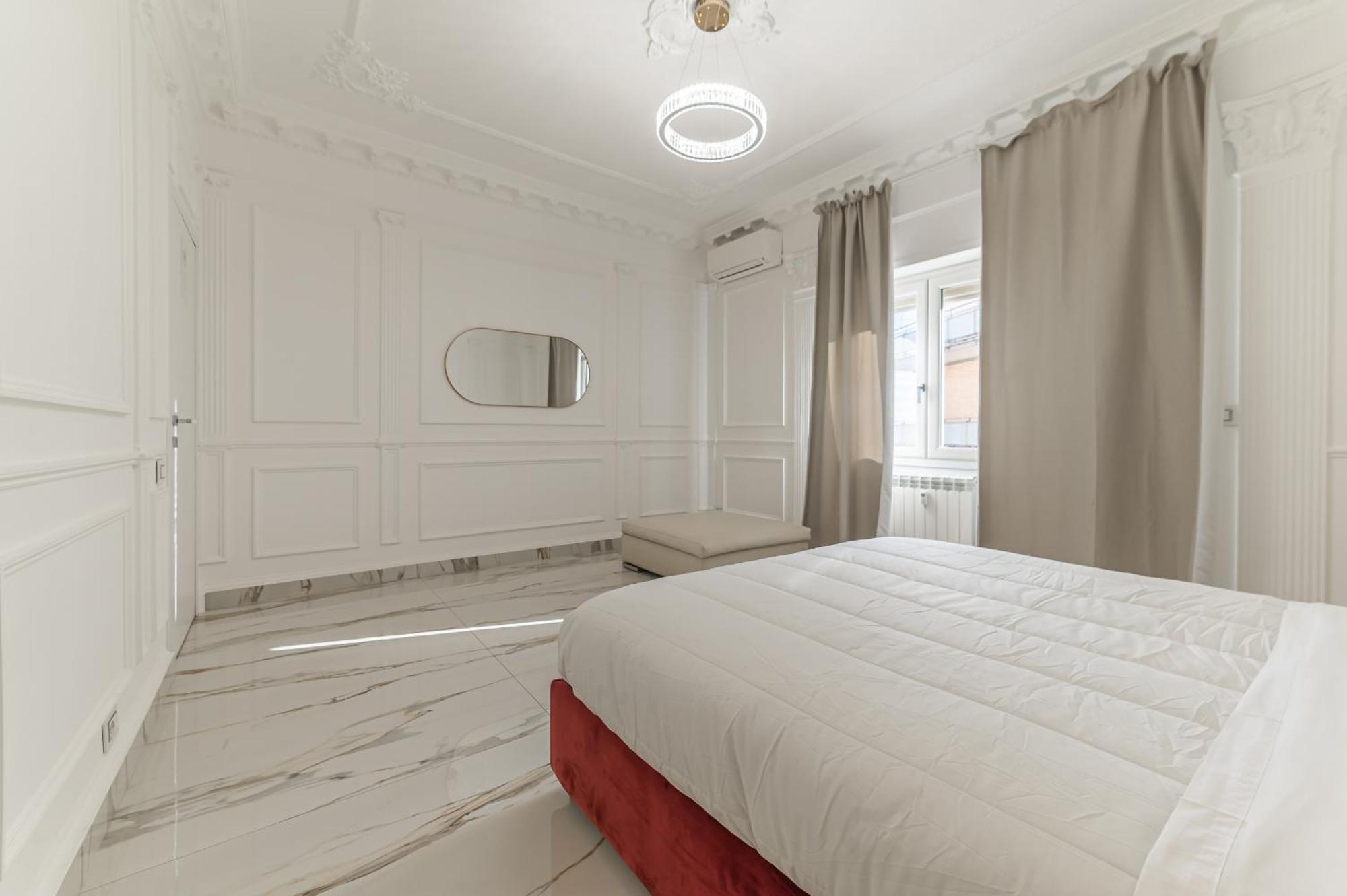 Apartment New - Elegant, Modern With Terrace