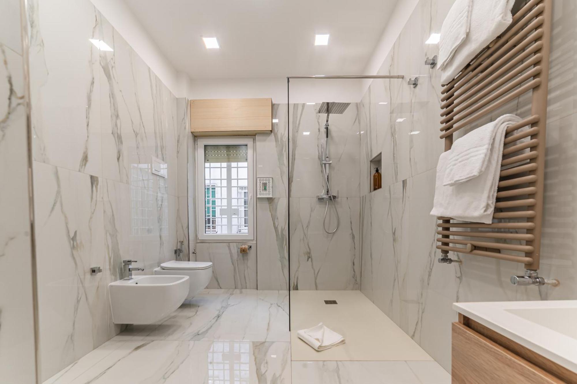 New - Elegant, Modern With Terrace Apartment *