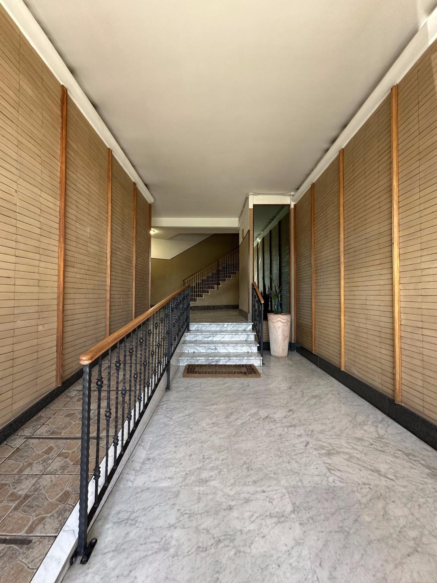 New - Elegant, Modern With Terrace Apartment Rome