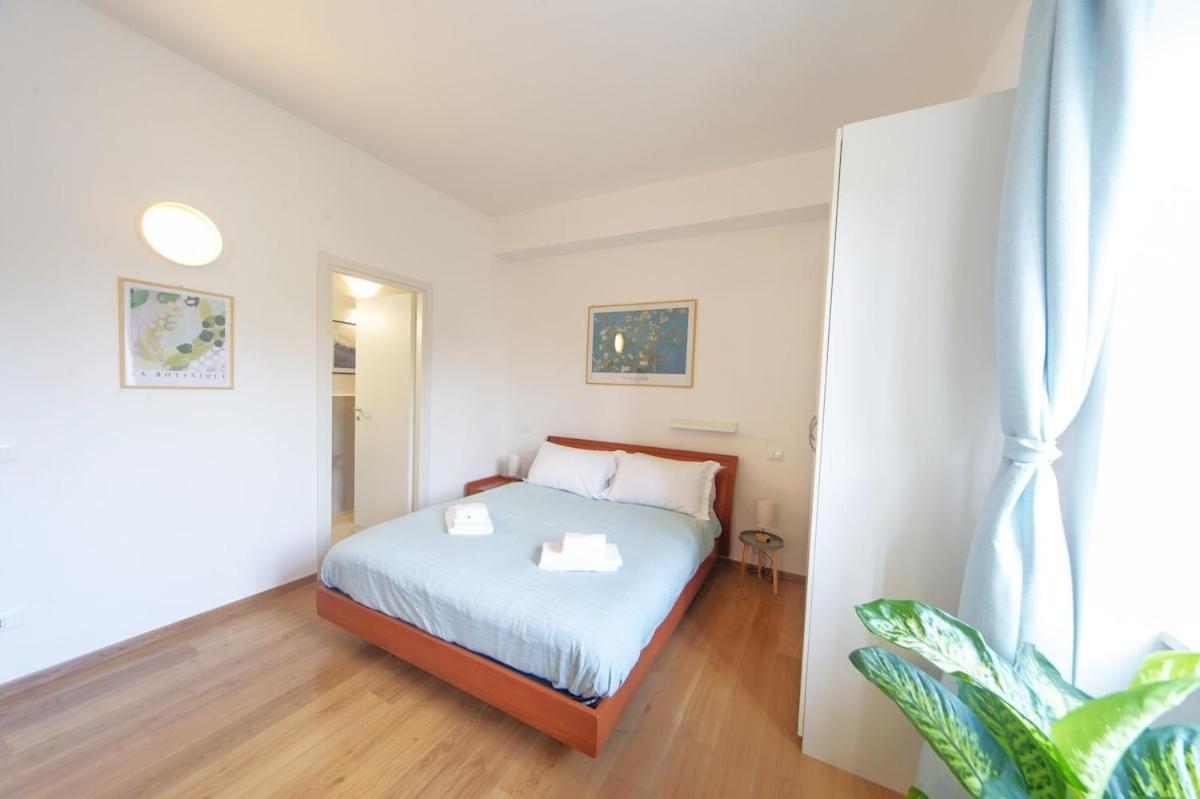 4 Cantoni, Cosy In Monti District Apartment *