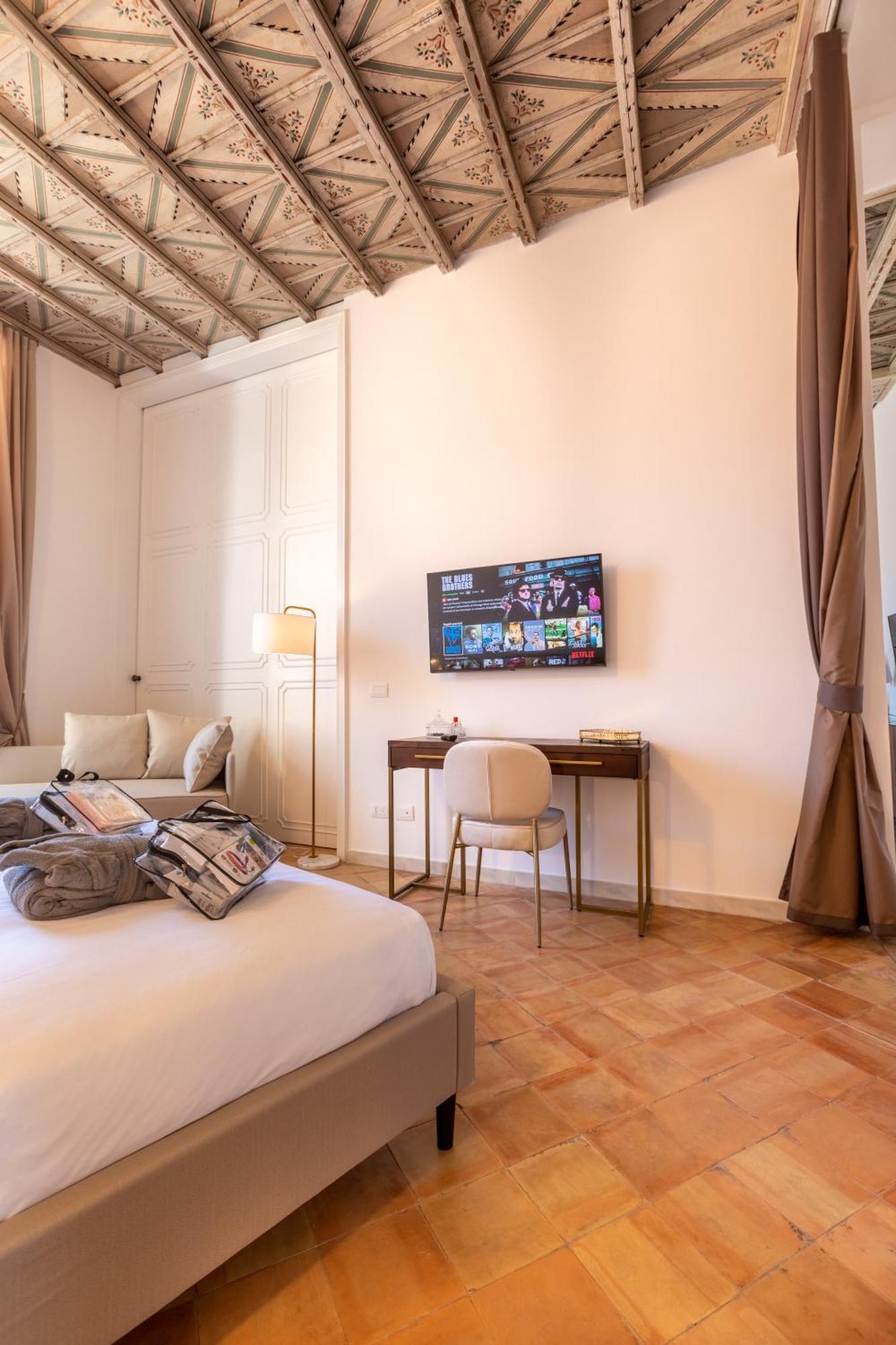 Navona Apartment