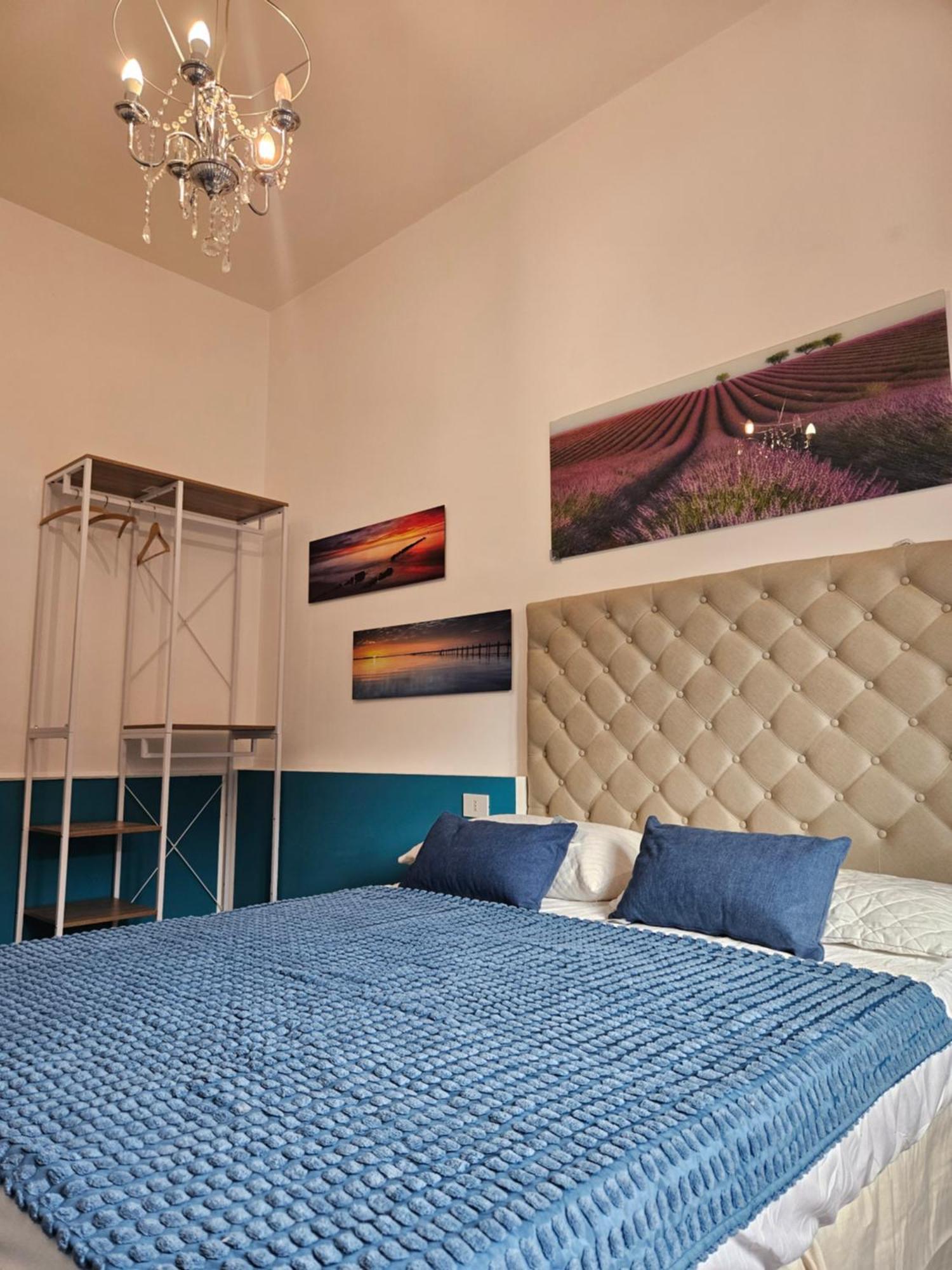 12 V Itali Guest house Rome