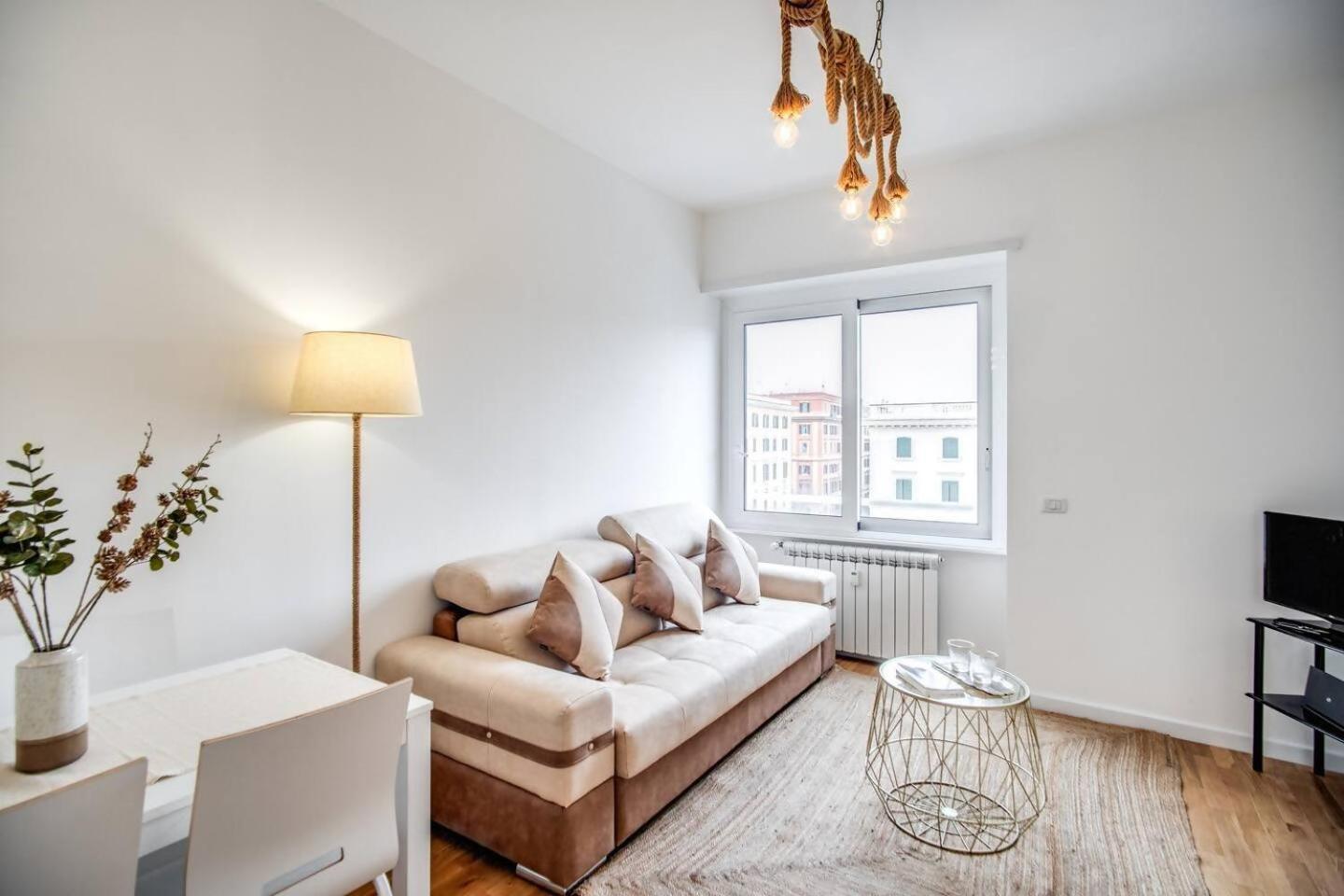 Naos Close Popolo Square Appartement Rome