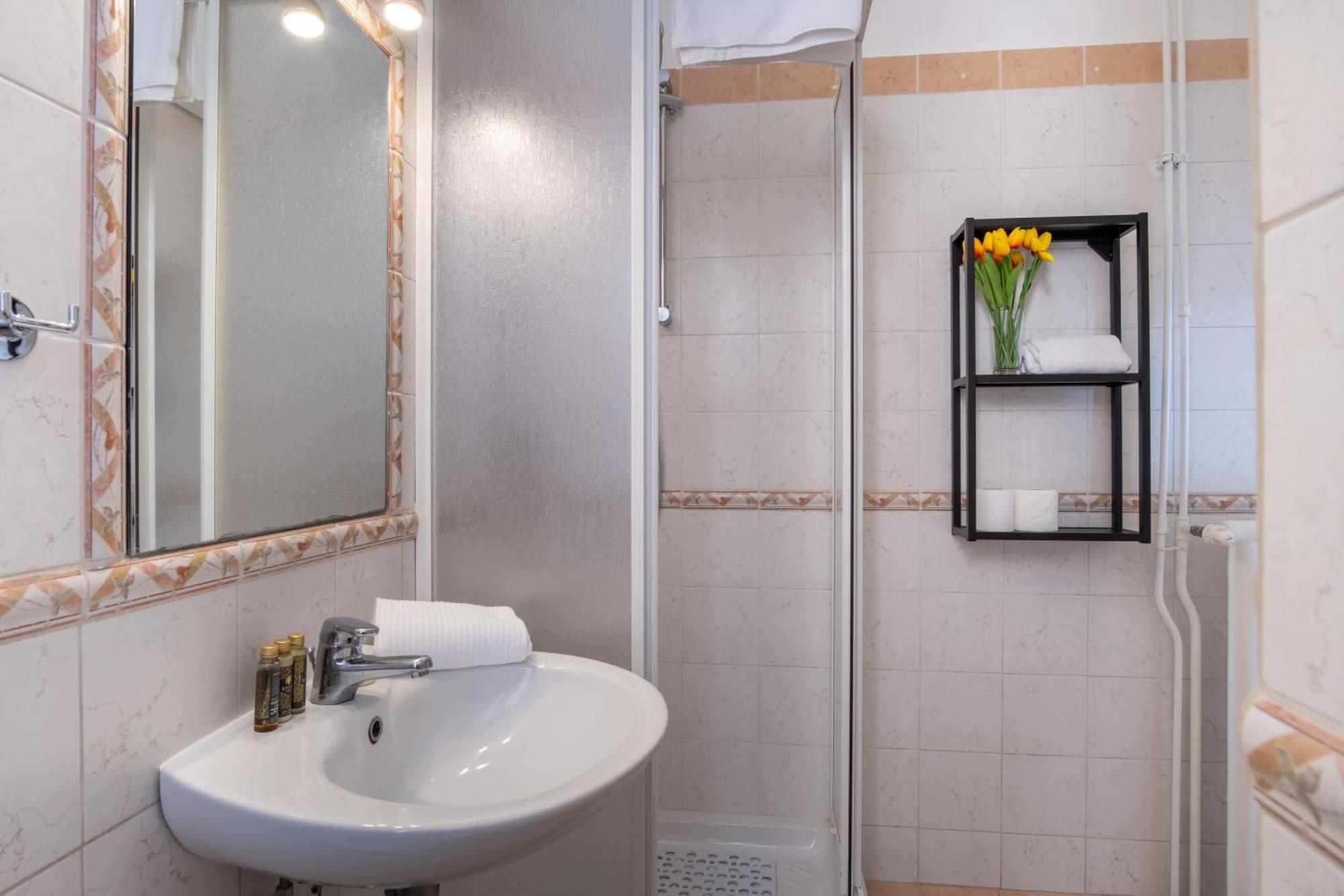 Elegantis La Dolce Vista With Private Terrace And Fantastic View Appartement