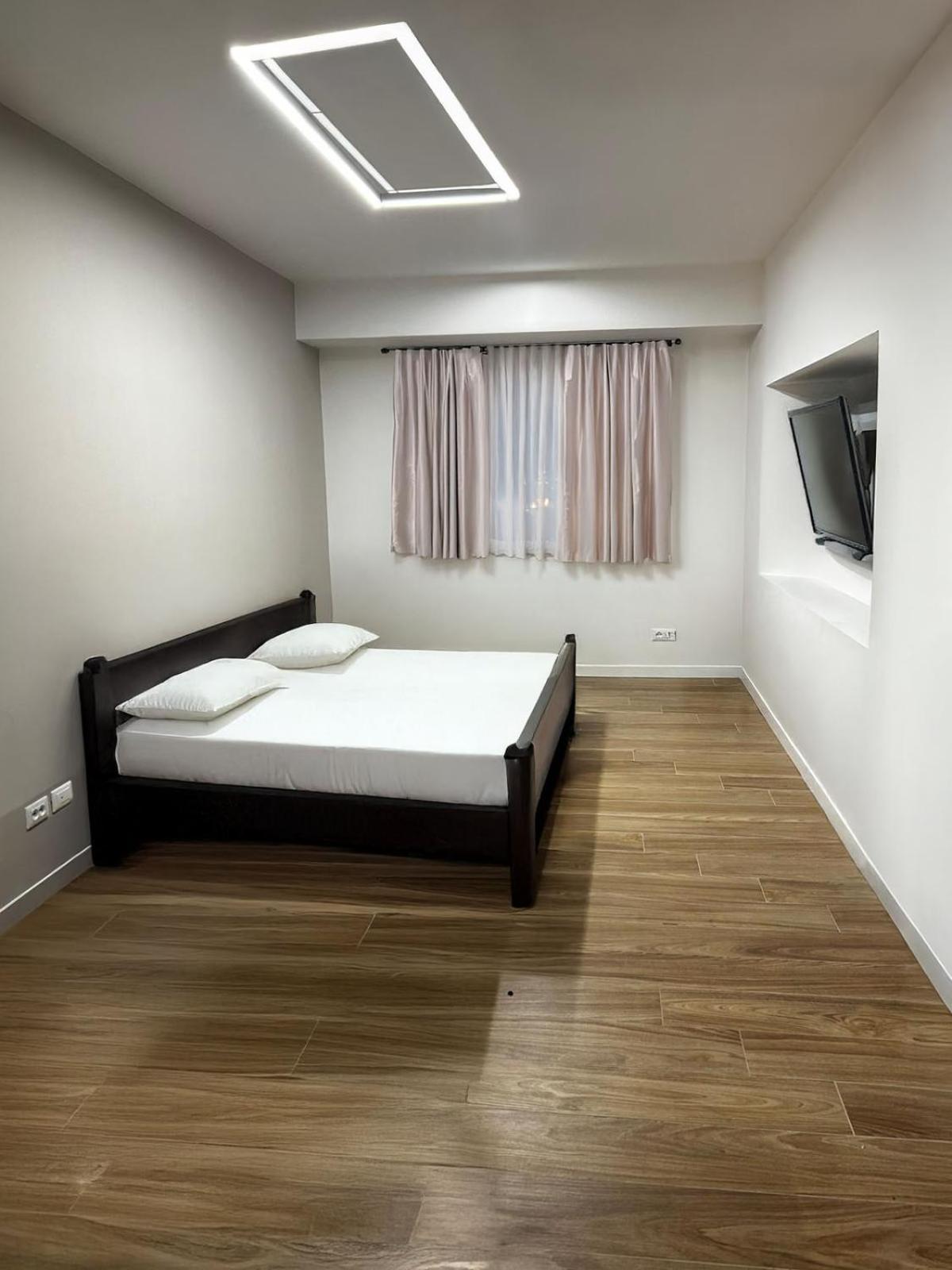 Apartment Realty Company Mercede Rome