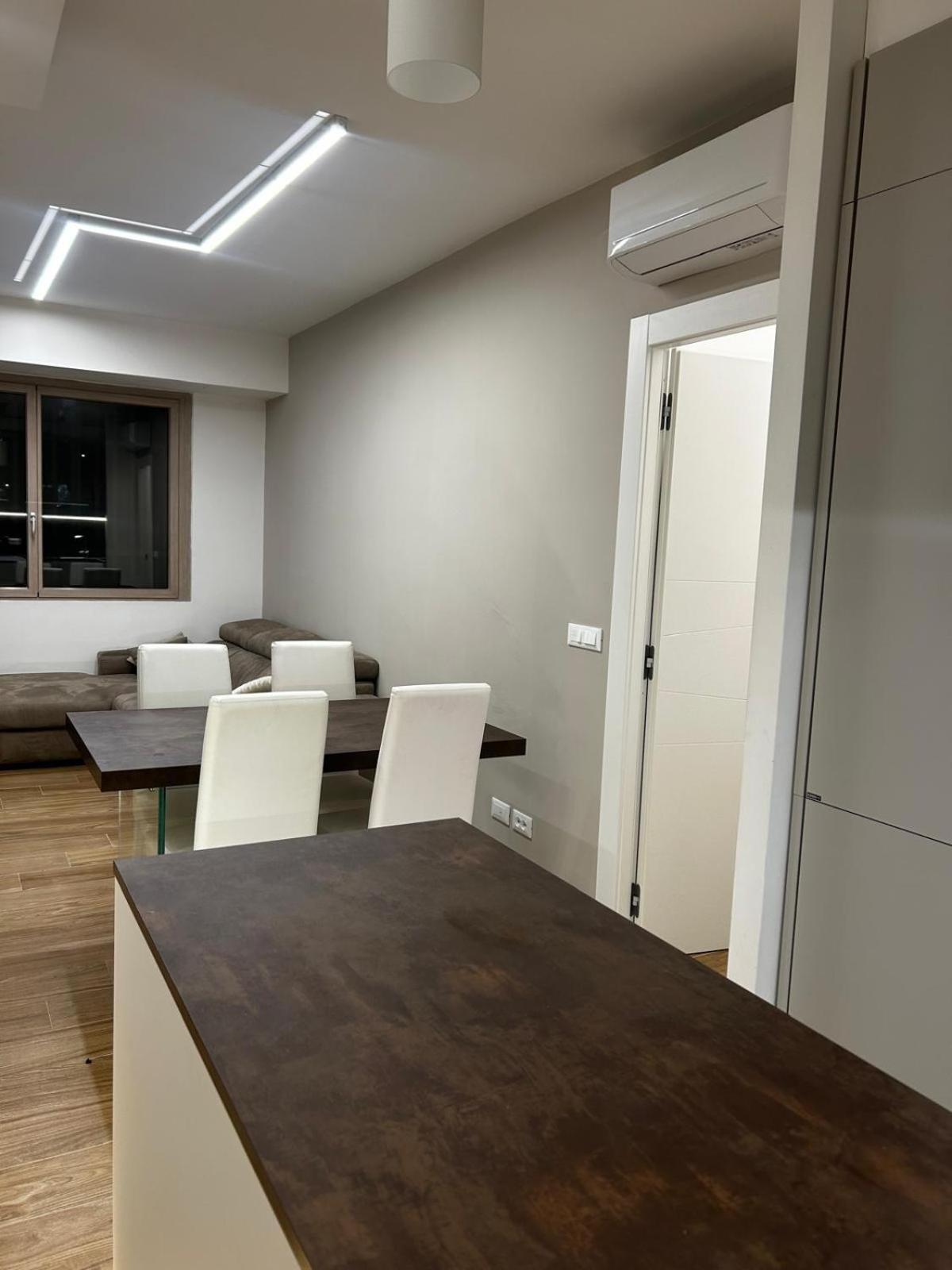 Realty Company Mercede Apartment *