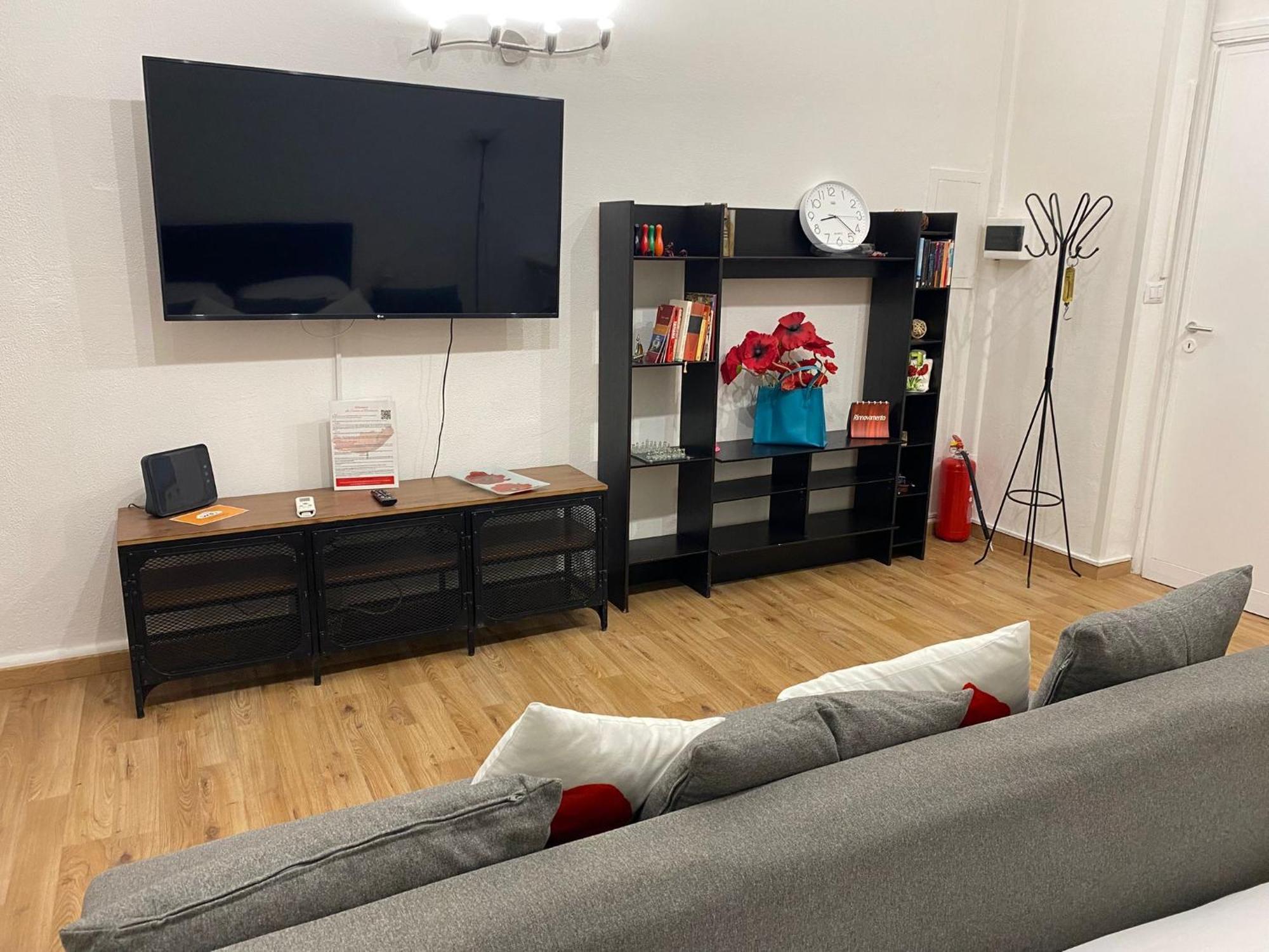 New A Trastevere Apartment Rome