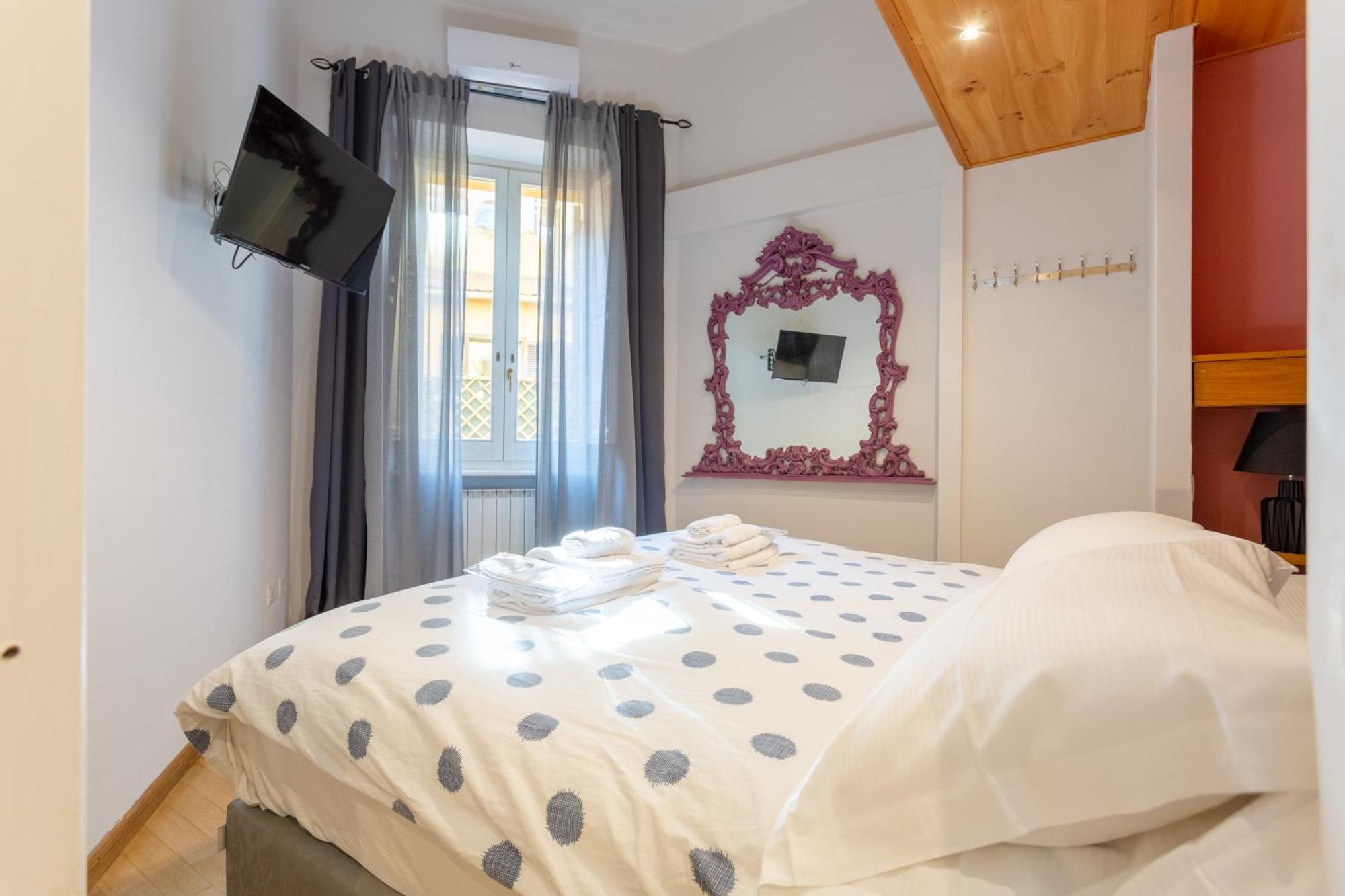 Oliviero - Colosseo With Terrace Apartment