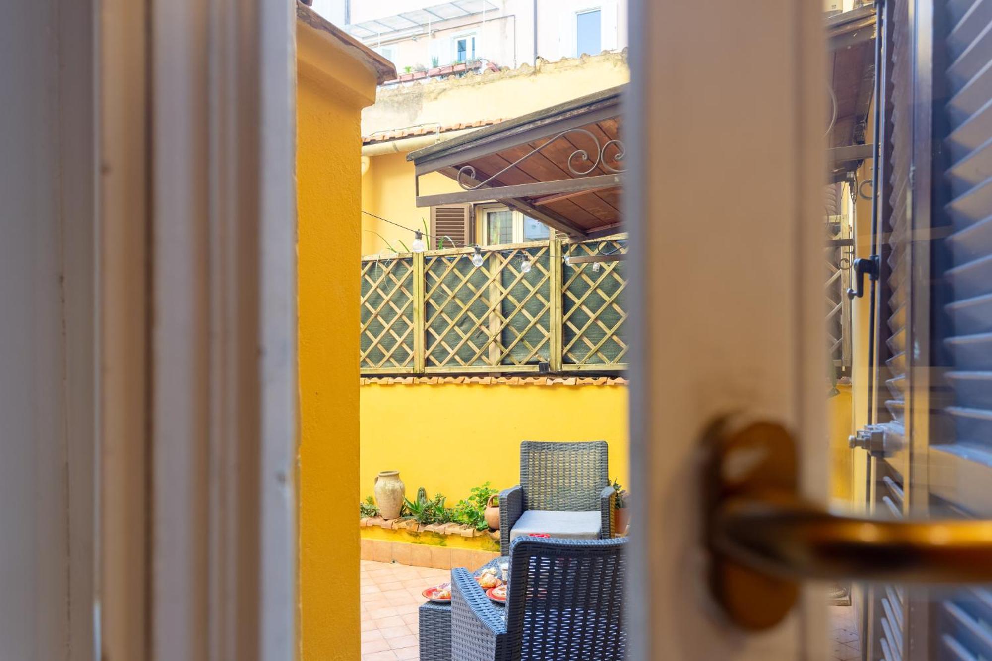 Apartment Oliviero - Colosseo With Terrace Rome