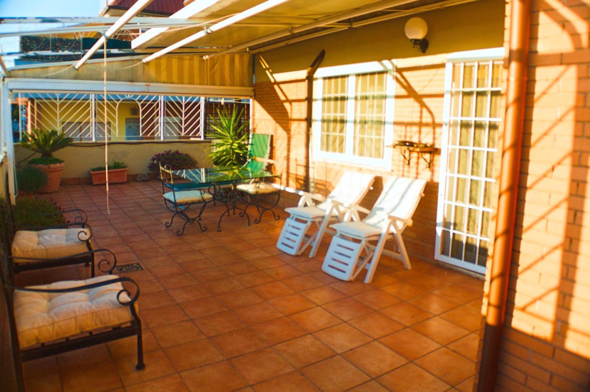 Tiziana's Terrace - Pet Friendly Rome