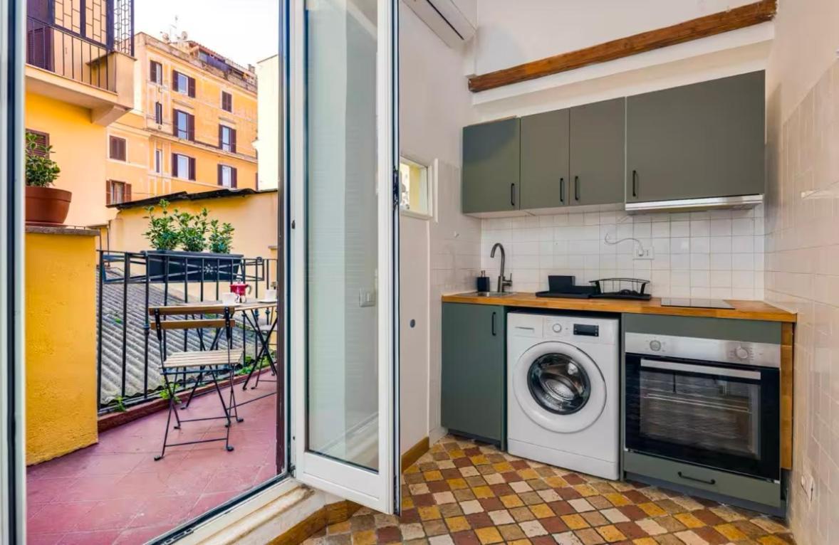 Apartment Colosseo House