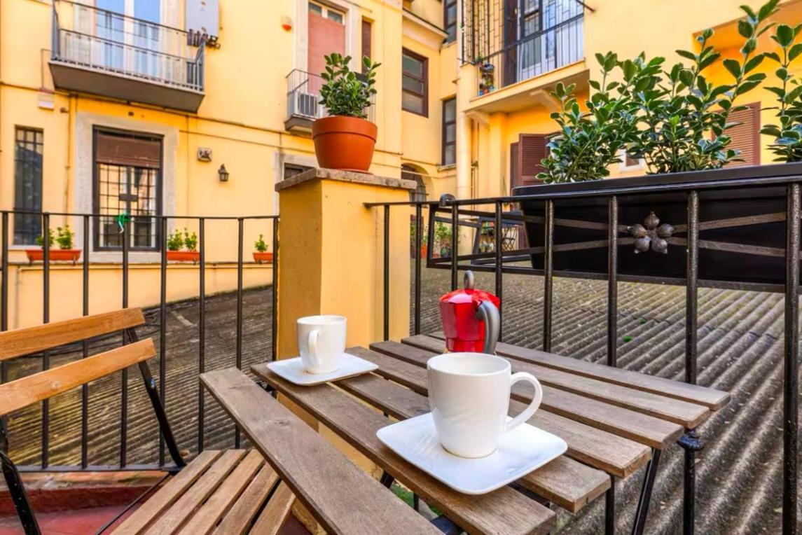 Colosseo House * Rome