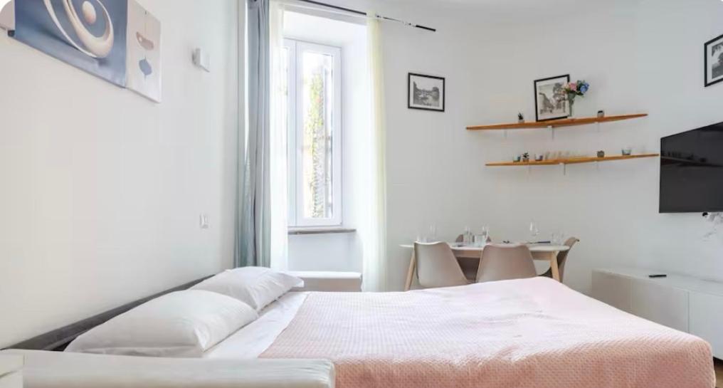 Domus Trastevere Appartement *
