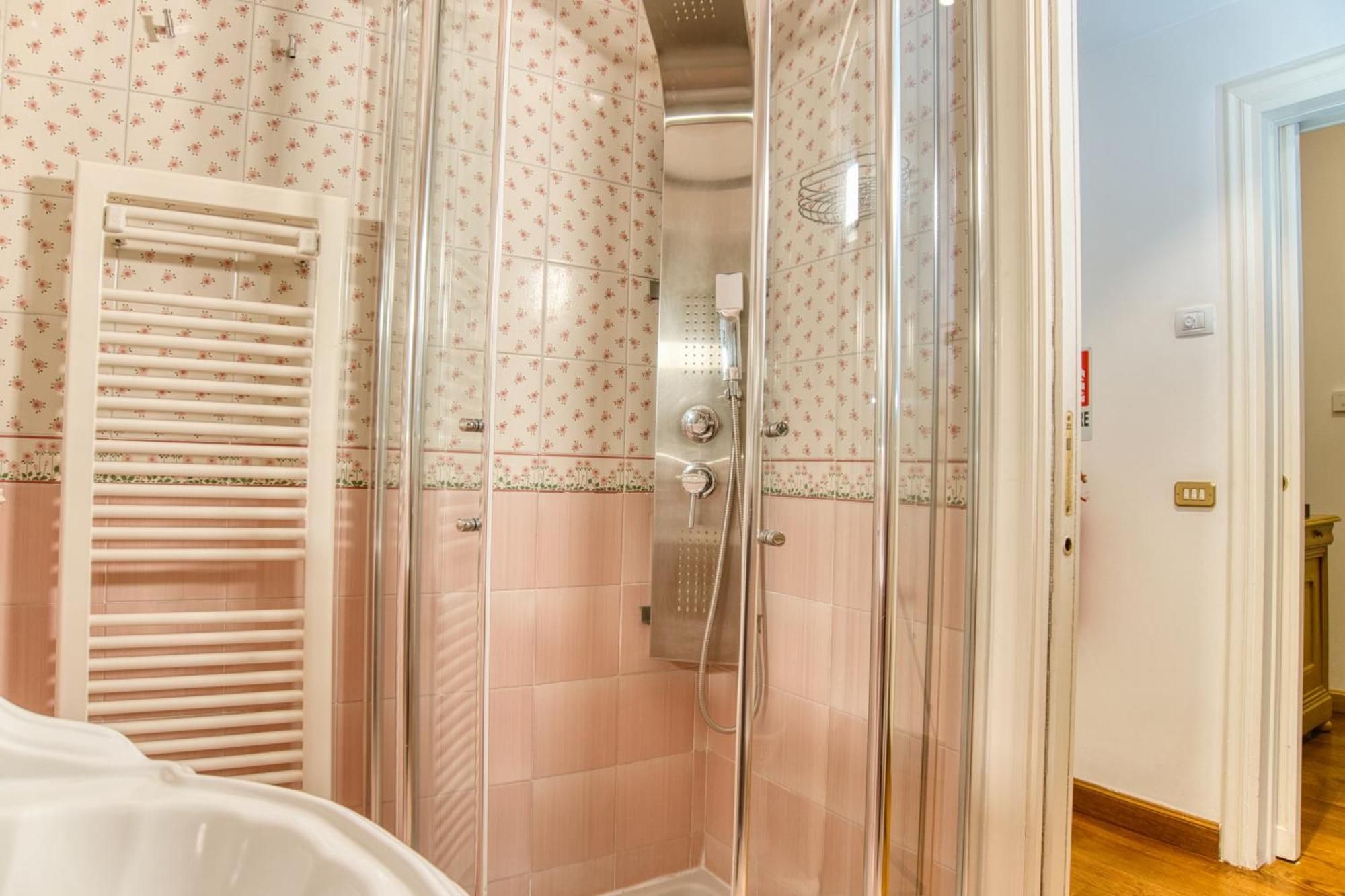 Appartement Orsoline Boutique - Position In *
