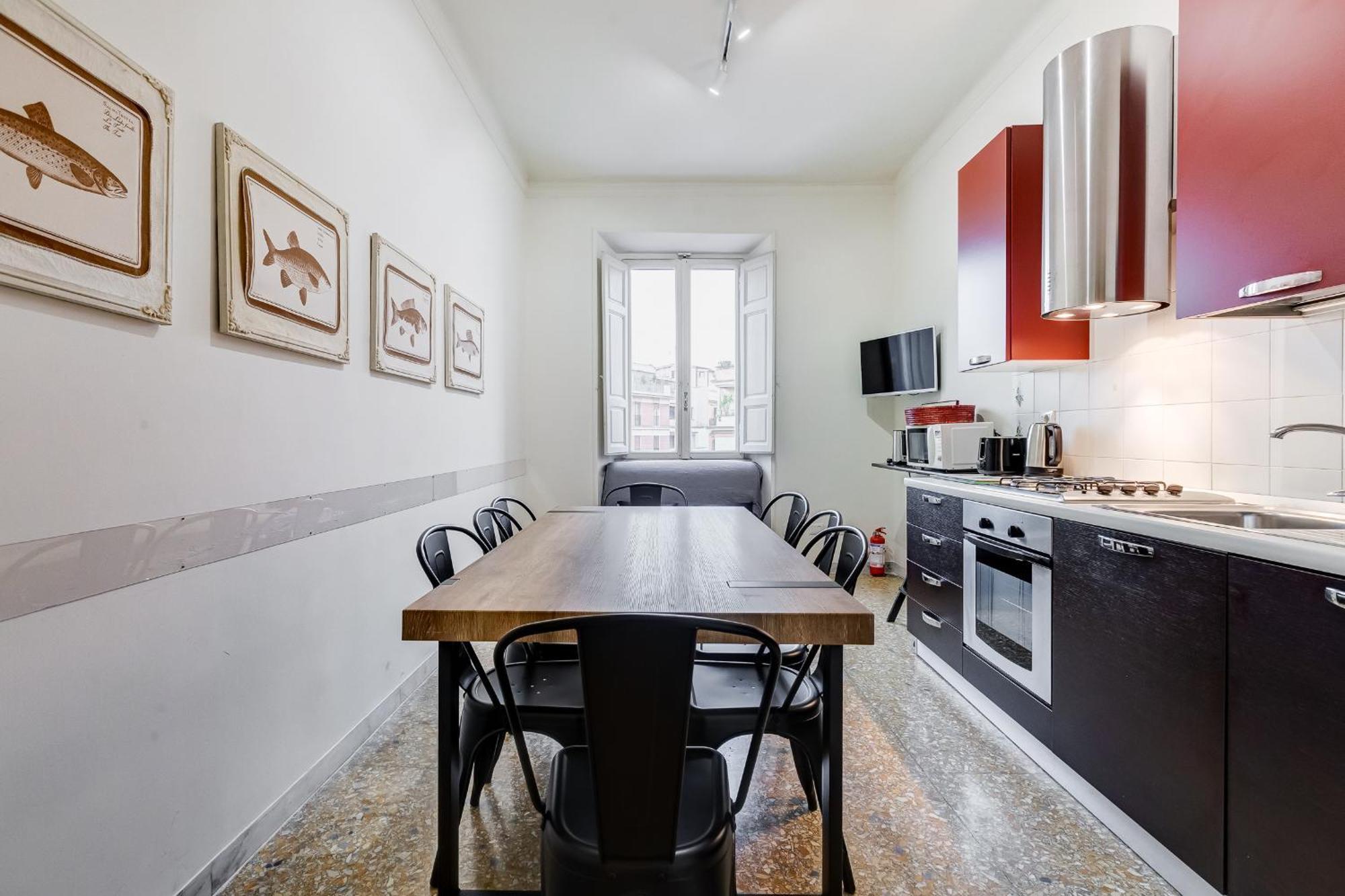 Apartment Vivilo Collection - San Vito View - 3 Bdr 2 Baths Rome