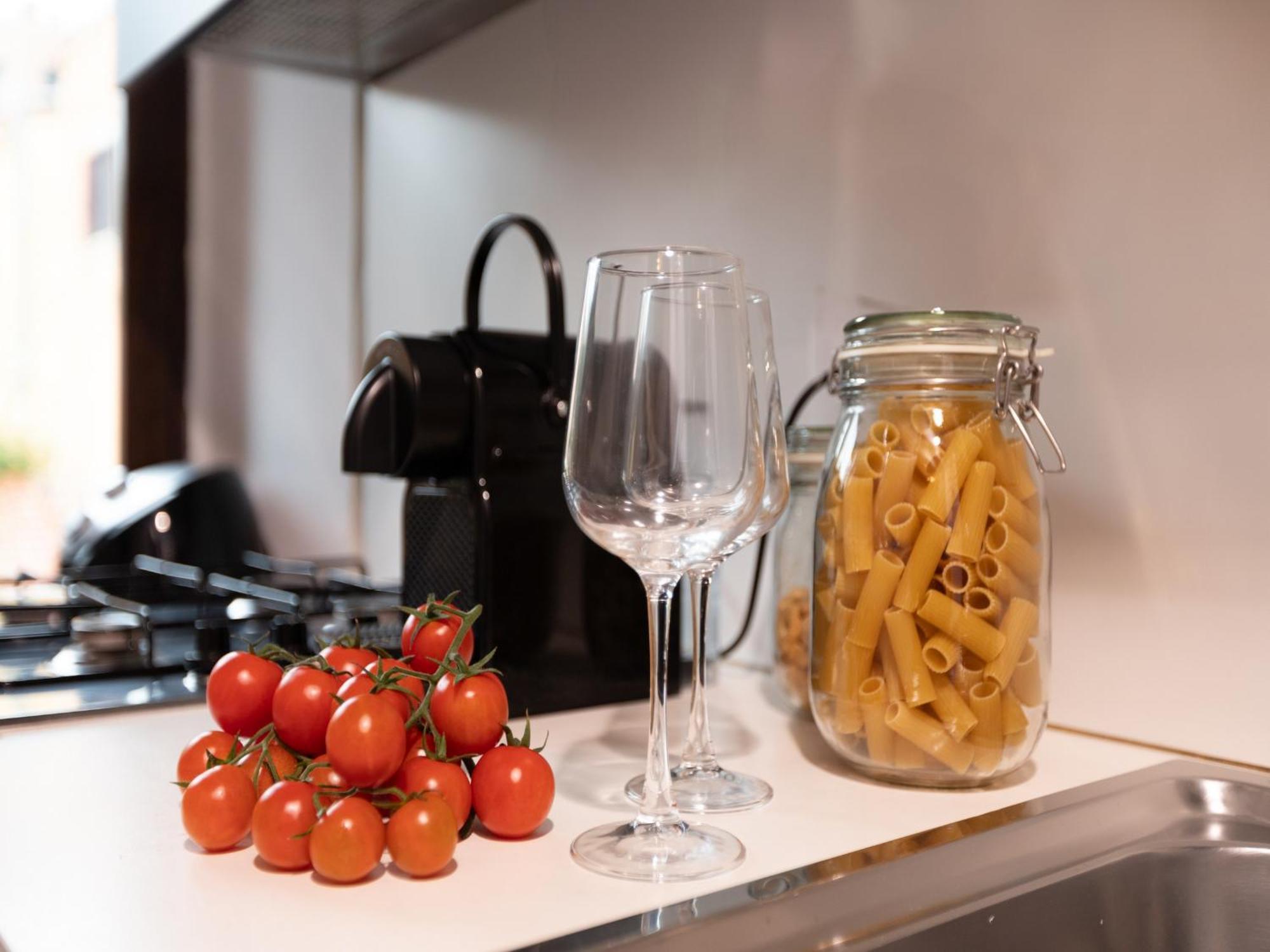 The Rent - Stylish In Trastevere District