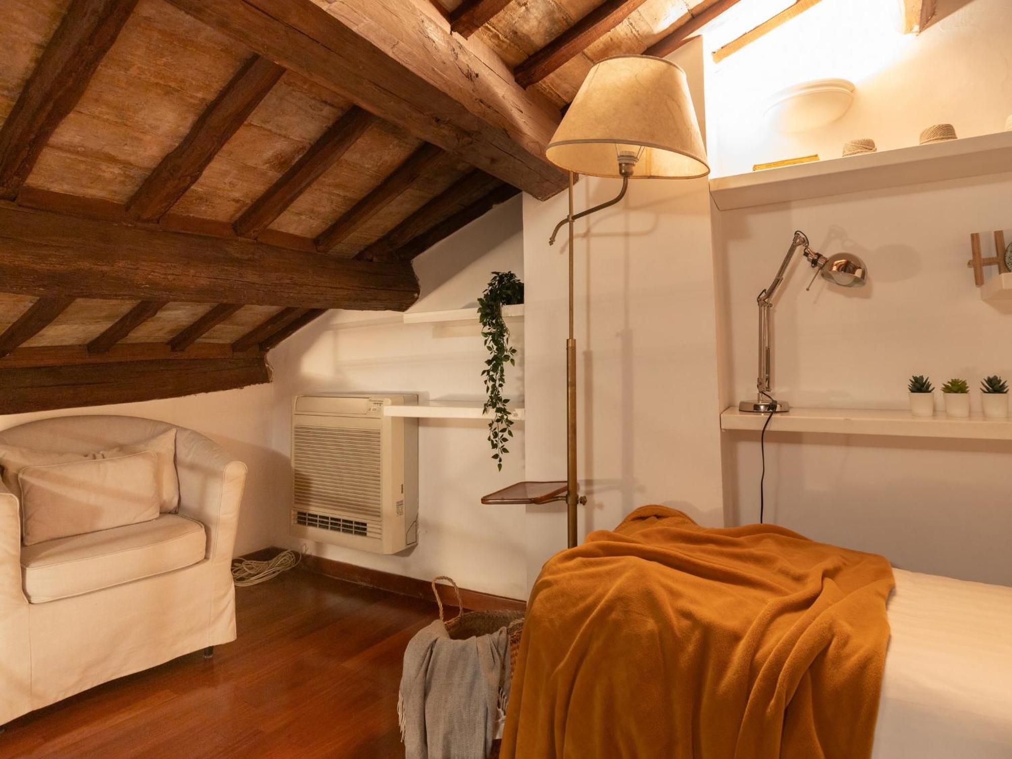 The Rent - Stylish In Trastevere District * Roma