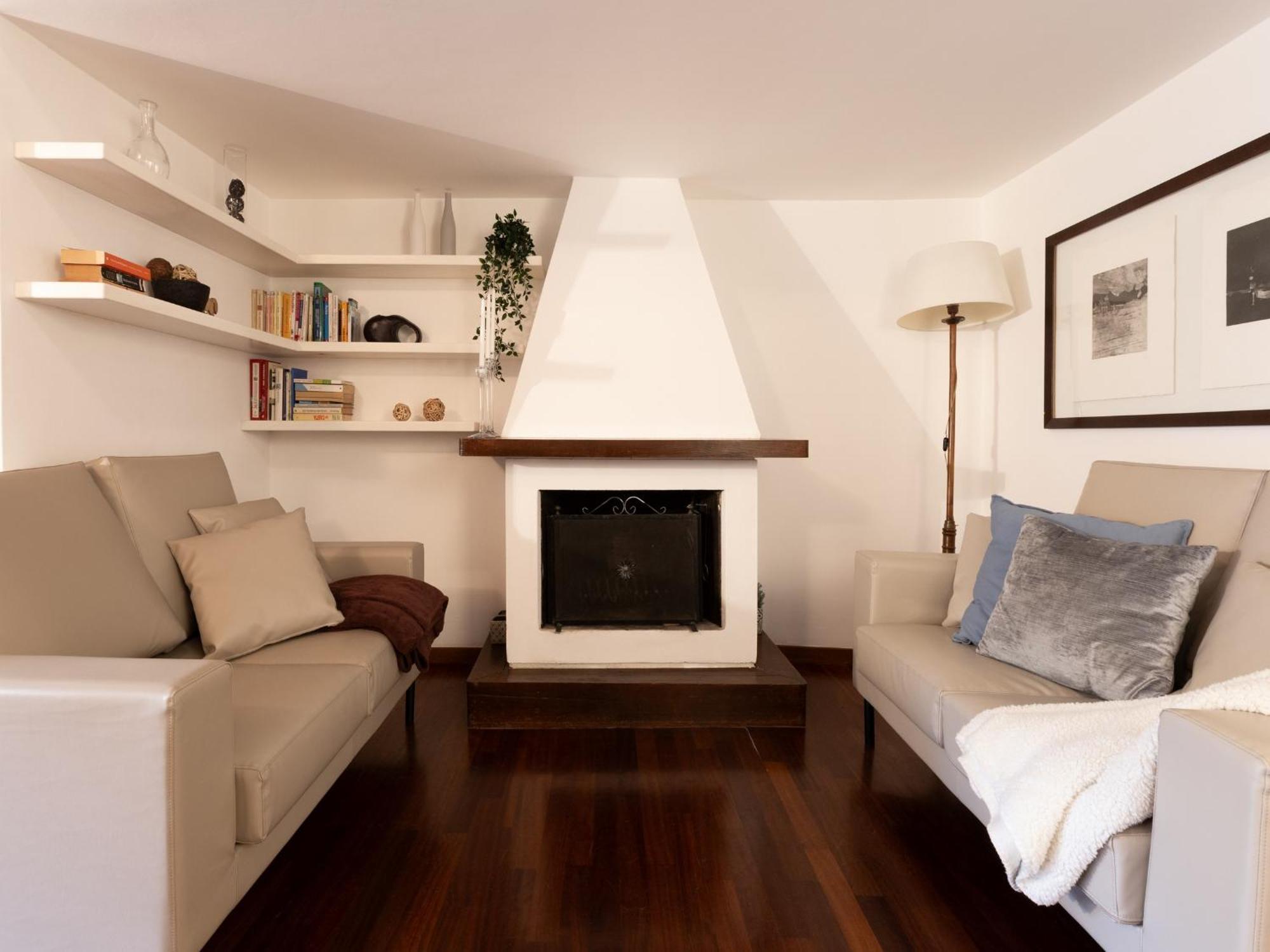 The Rent - Stylish In Trastevere District