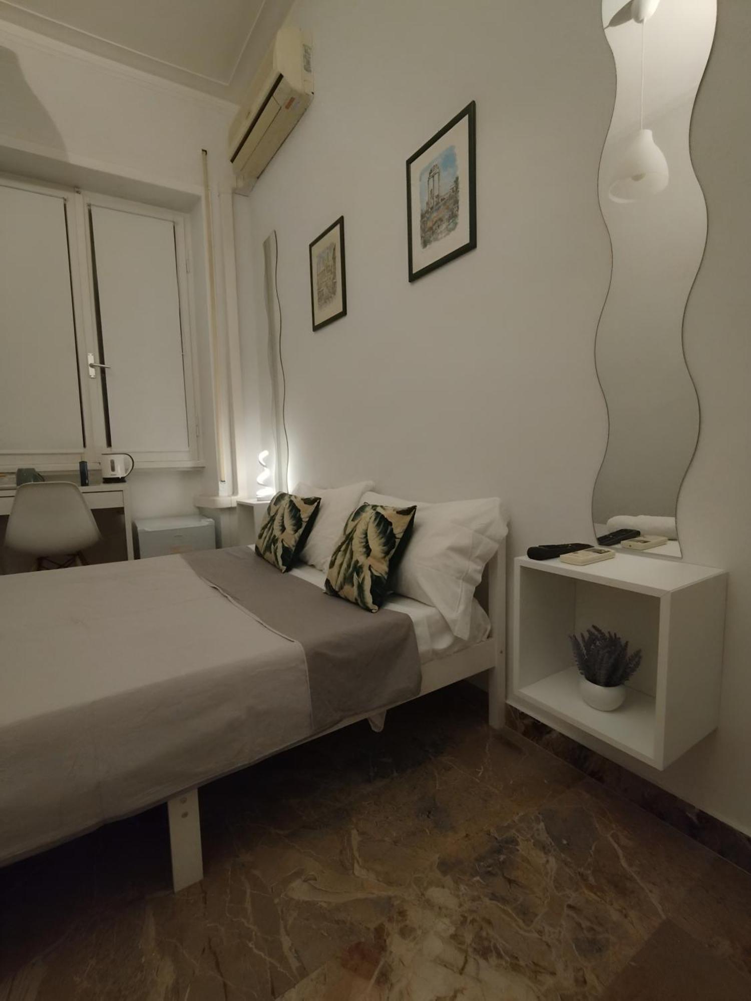 Colosseo Bed & Breakfast Rome