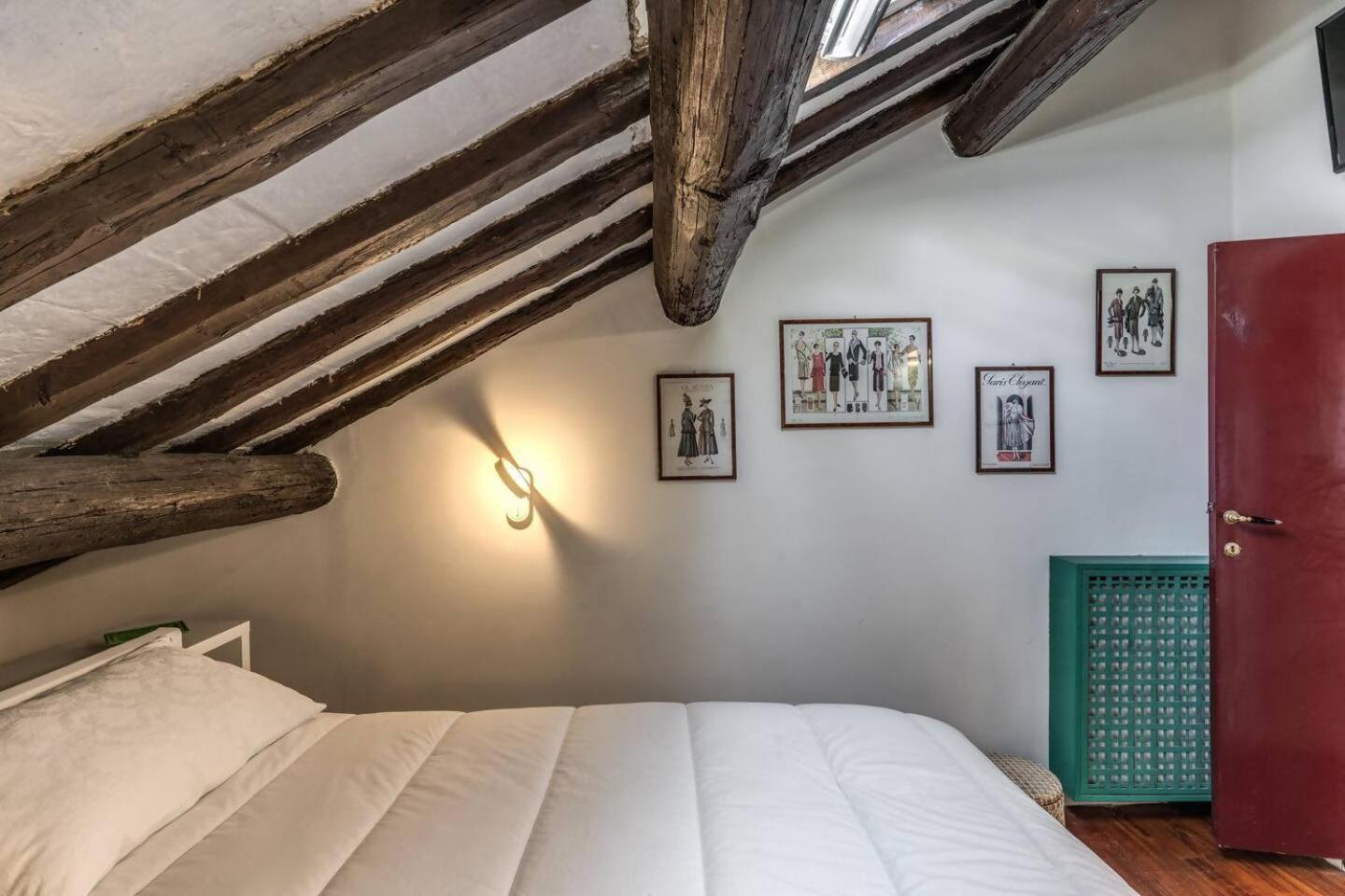 Appartement Domus In Via Del Corso Rome