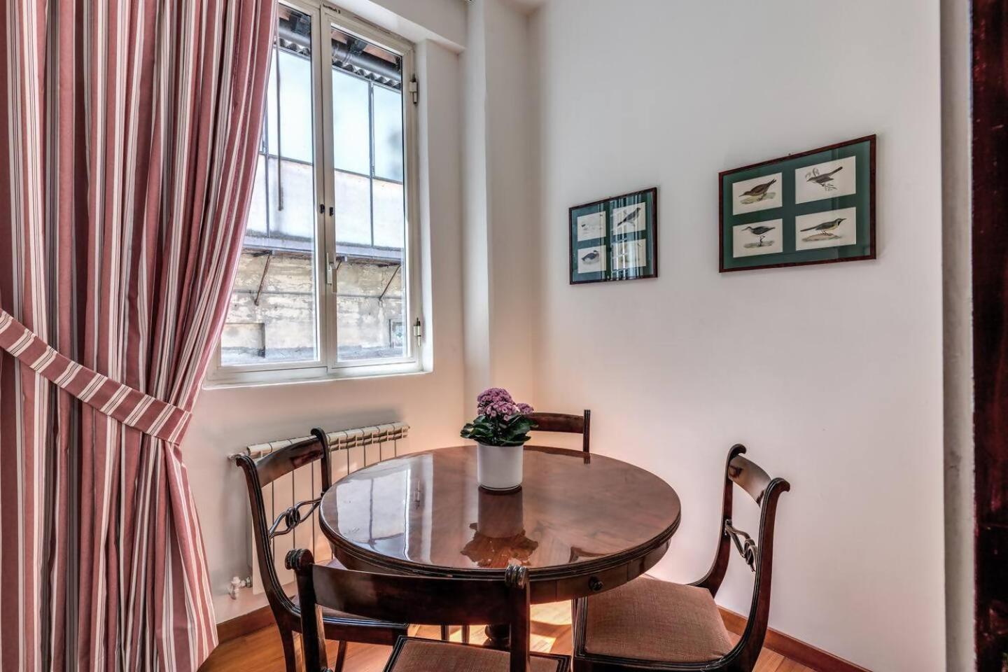 Appartement Domus In Via Del Corso Rome