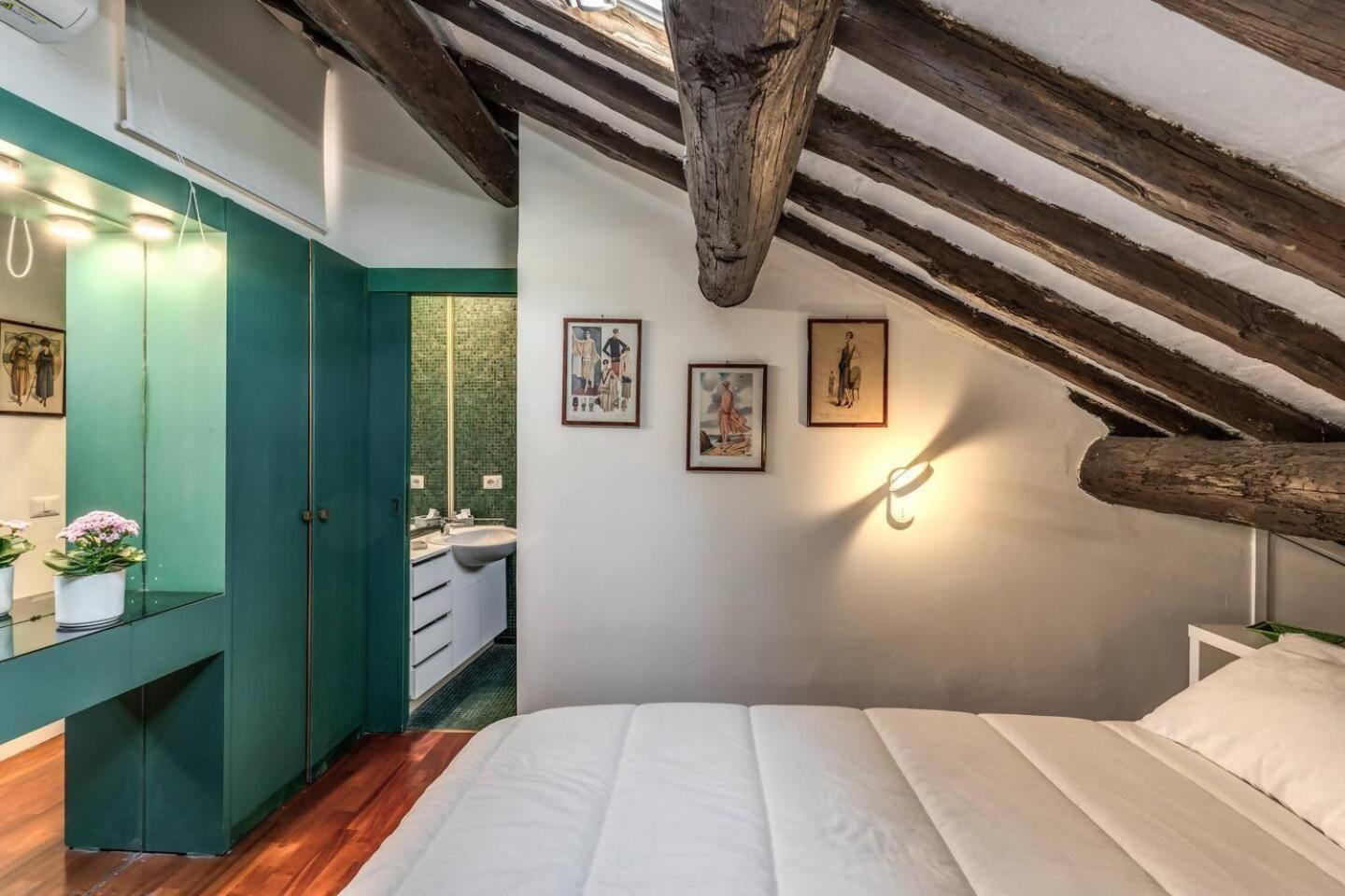 Appartement Domus In Via Del Corso Rome