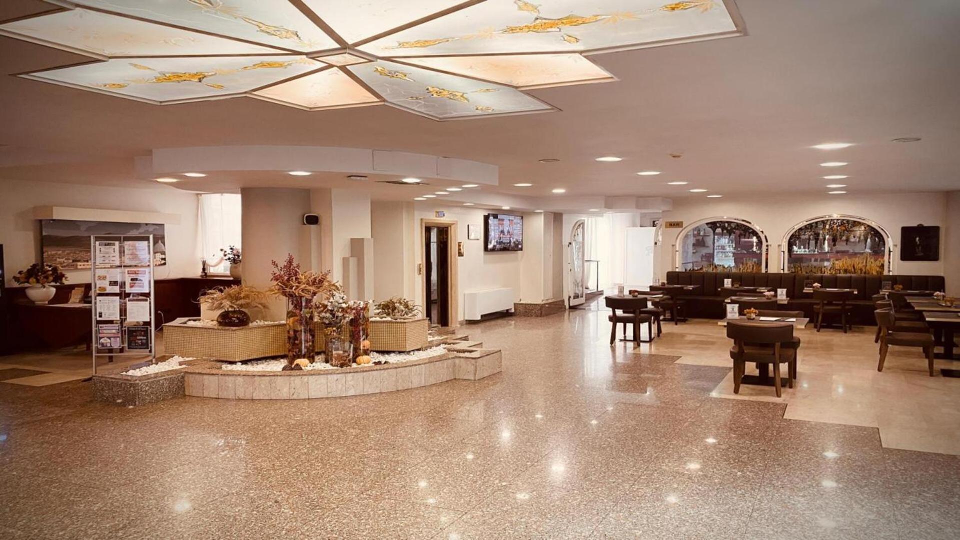 Pineta Palace Rome