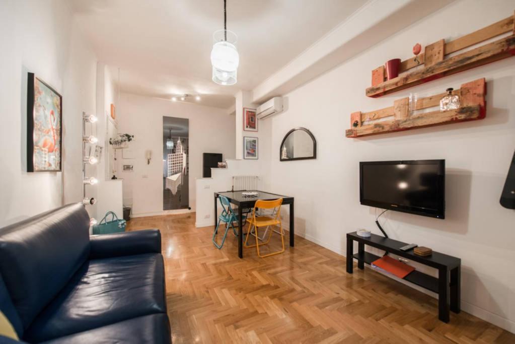 Appartamento Moderno - San Paolo 60m Dalla Metro