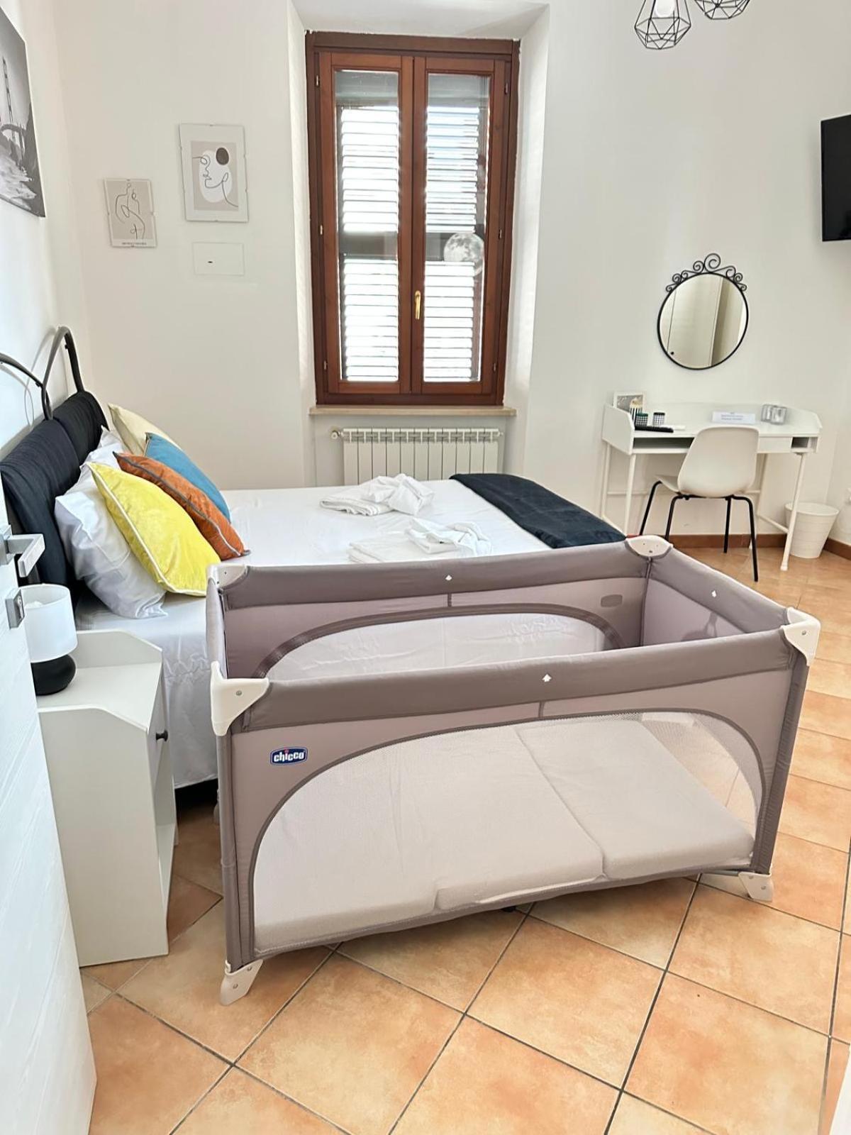 Apartment In Certosa Pigneto - Parcheggio Privato Incluso
