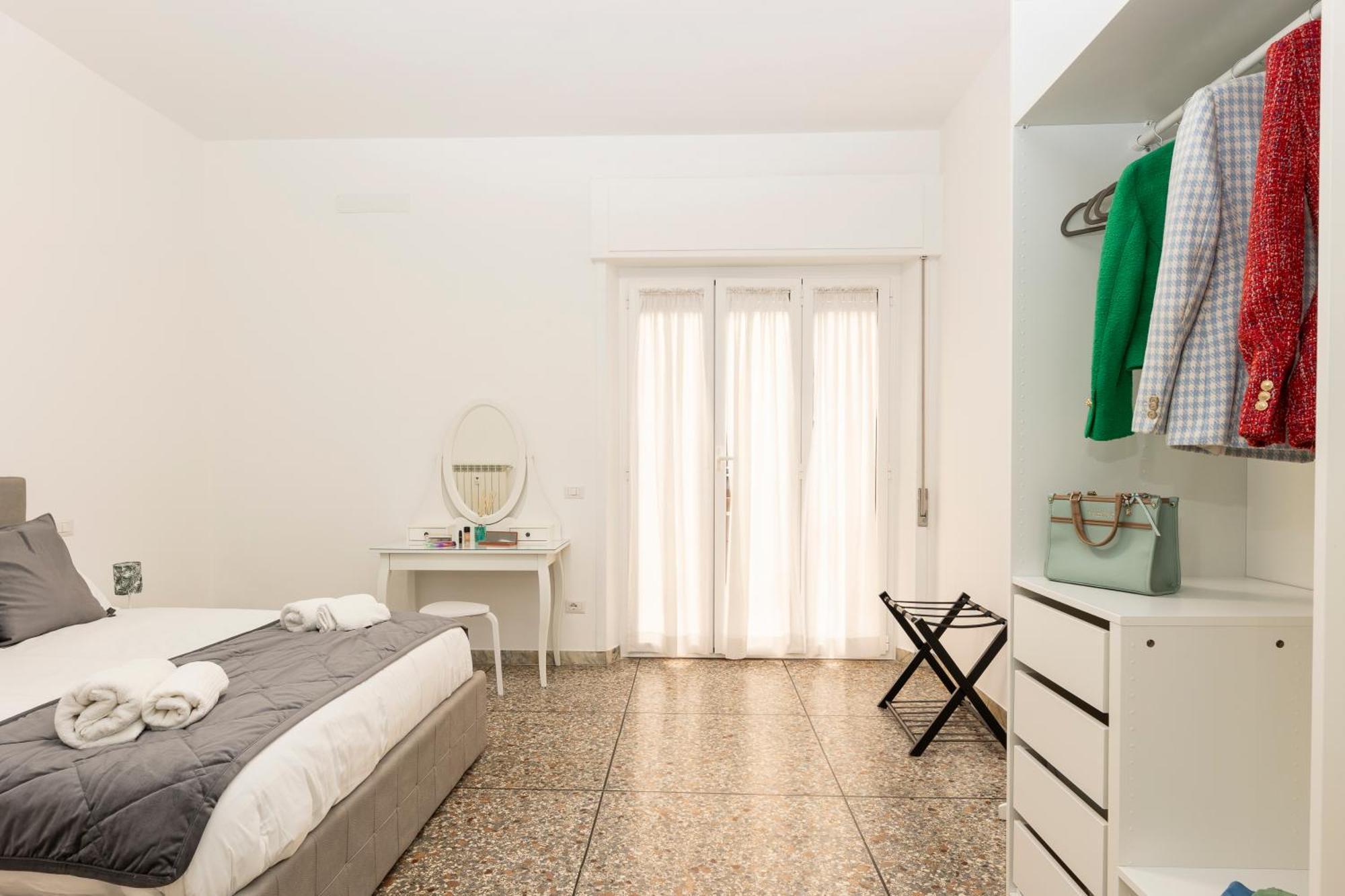 Modern - Trastevere & Vaticano Apartment