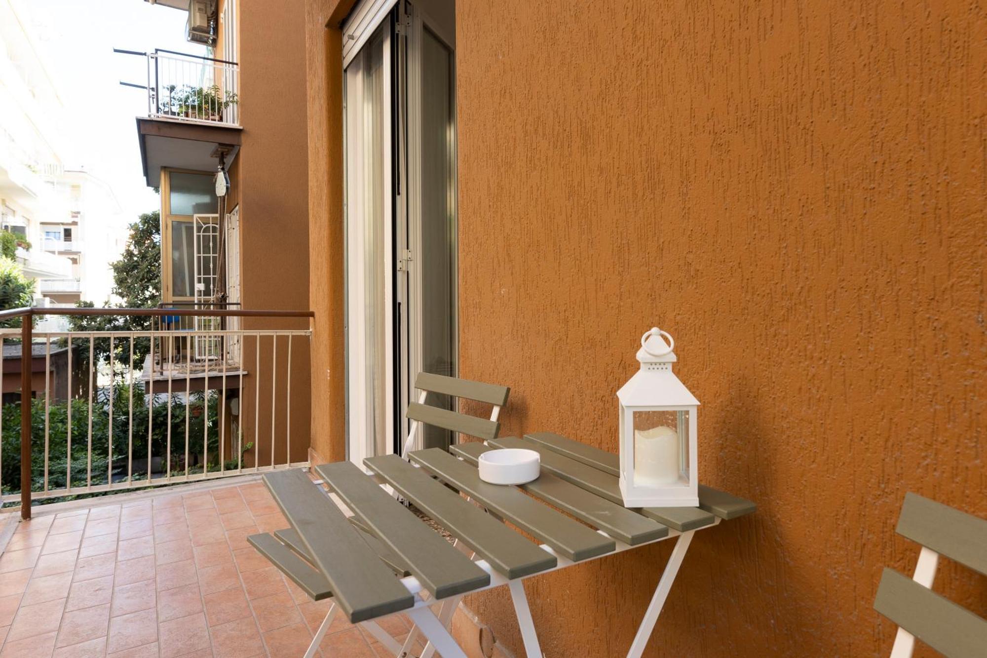 Modern - Trastevere & Vaticano Apartment *