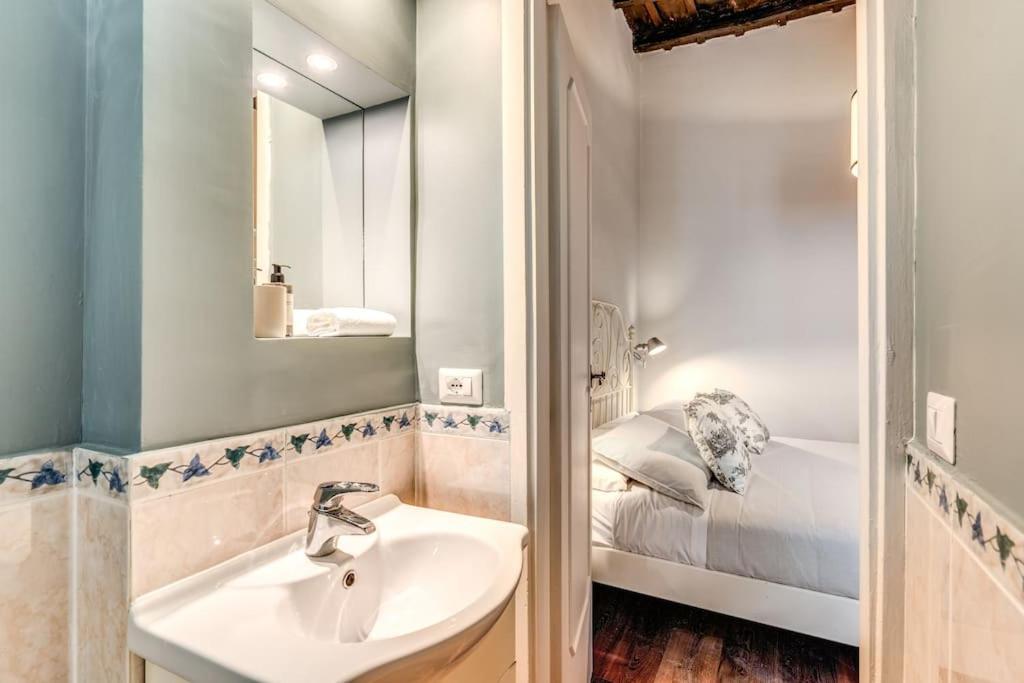 Appartement Vicolo Leopardo Trastevere Rome