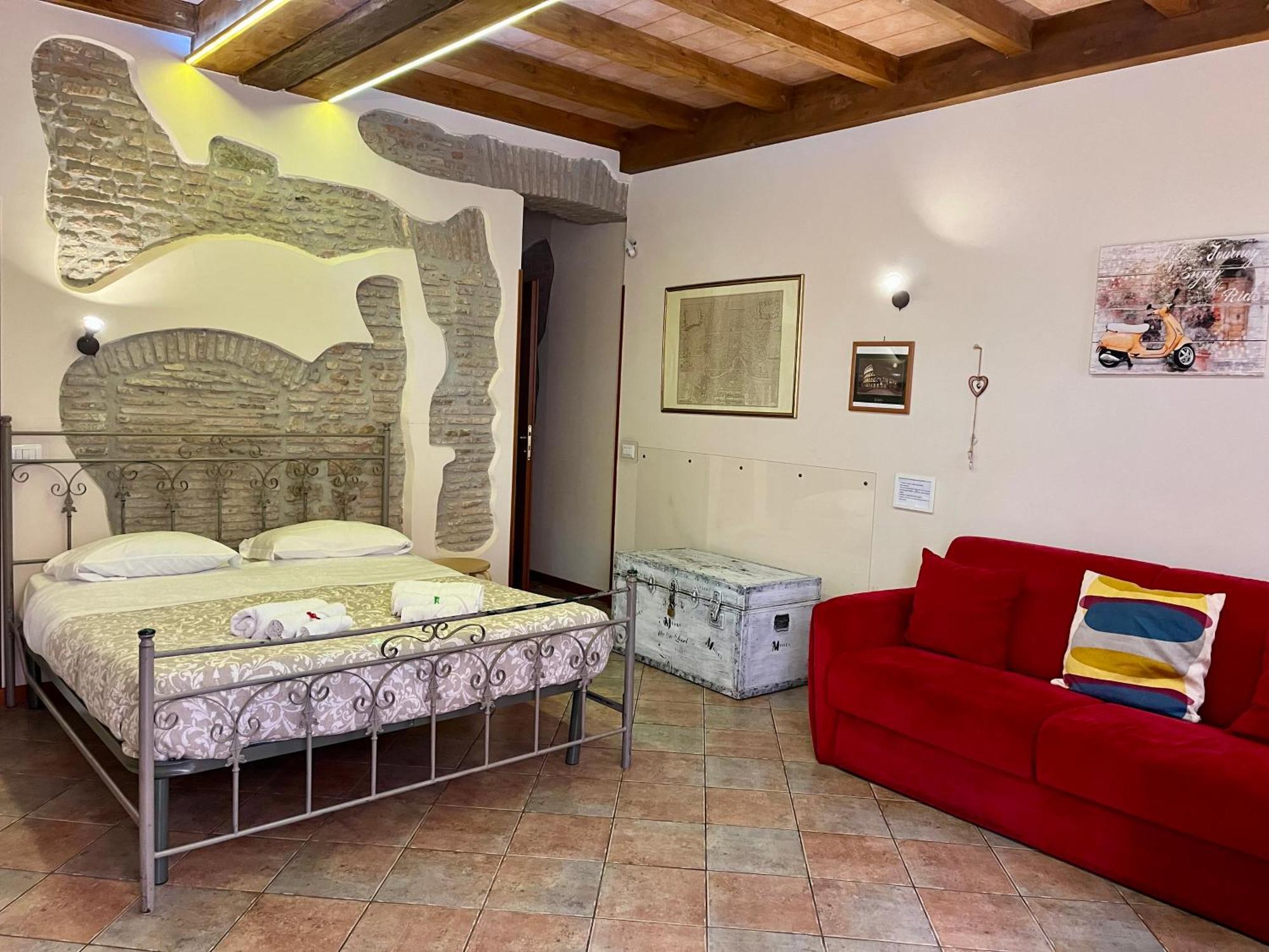 Rione Di Center Apartment