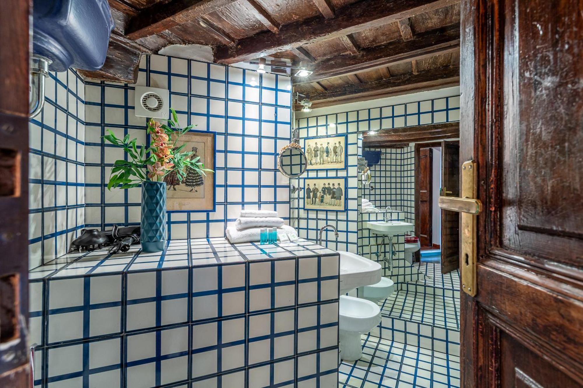 Iflat A Vintage Gem Near Piazza Navona Rome