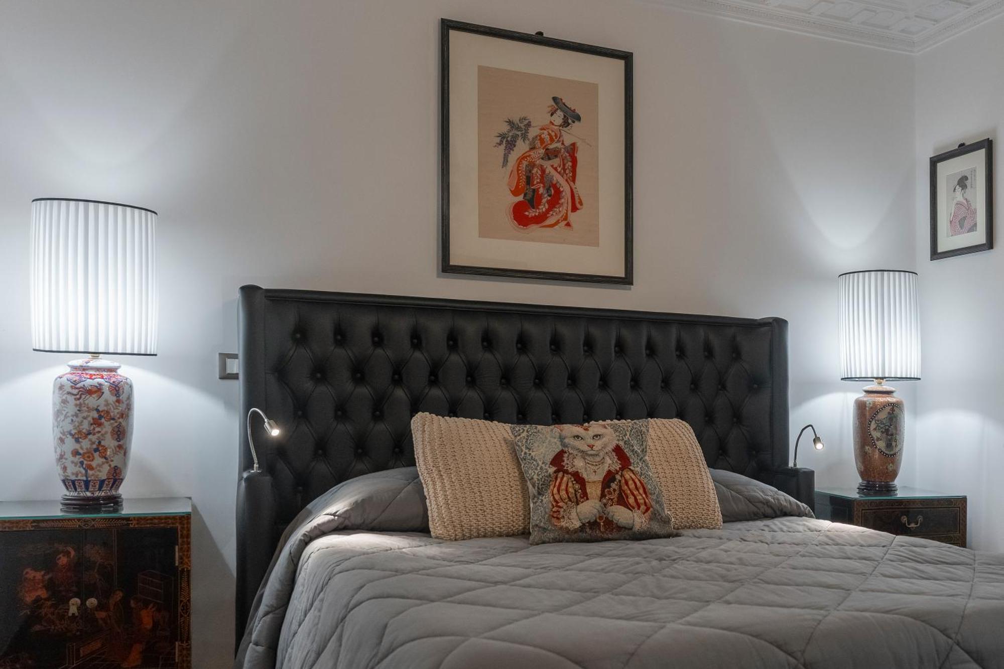 Guest house Regal House Capucci 6 *