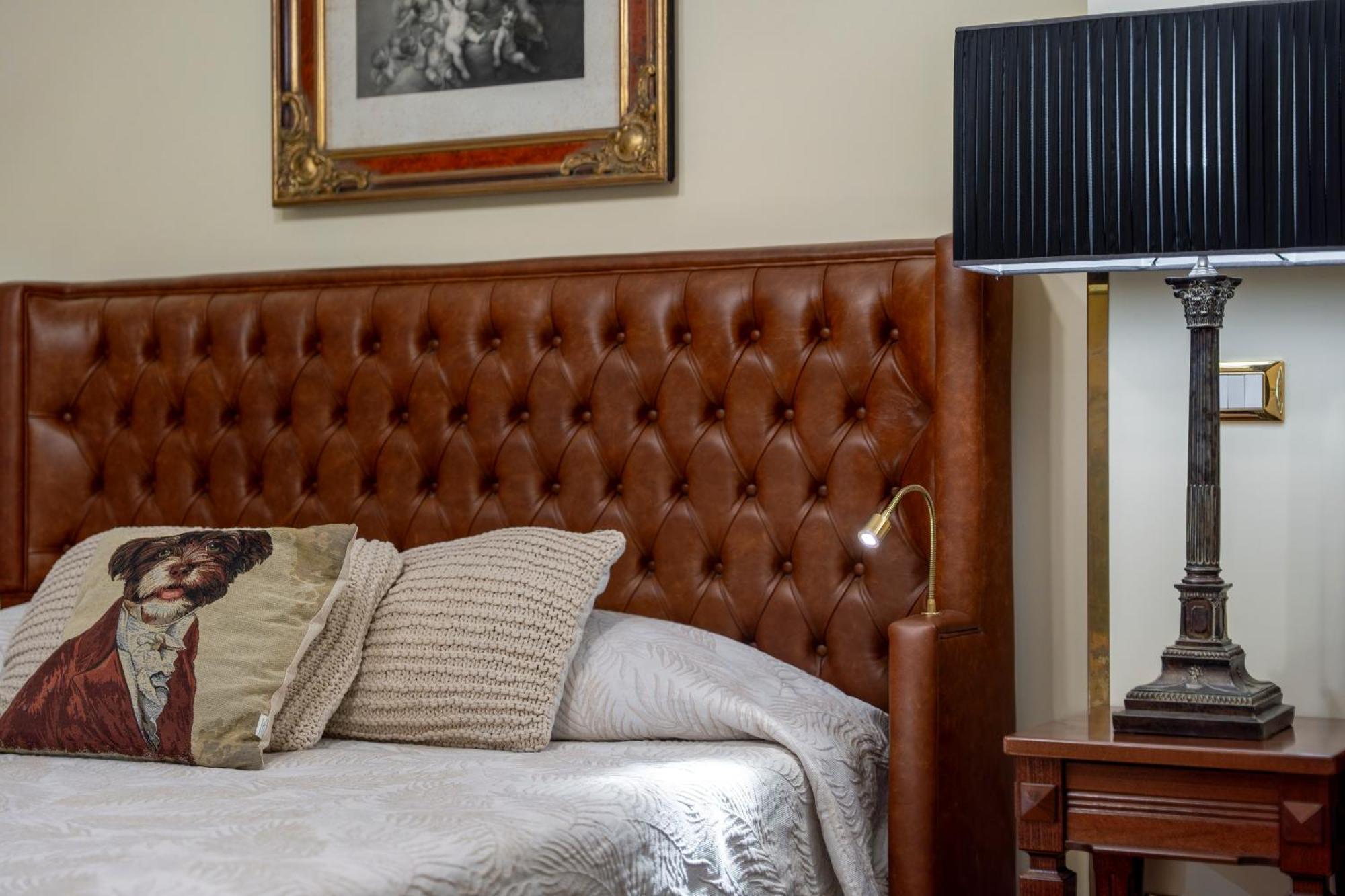 Regal House Capucci 6 Guest house *