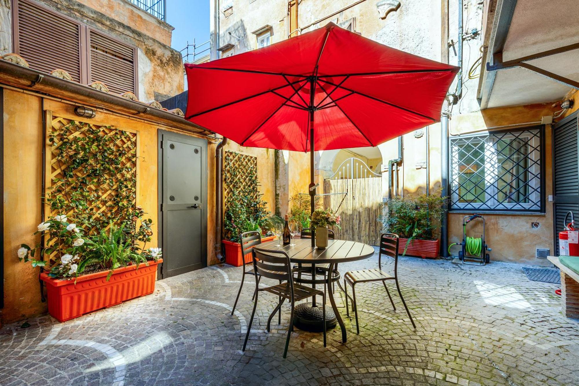 Appartamento As Feel - Trastevere Nest With Secret Patio *