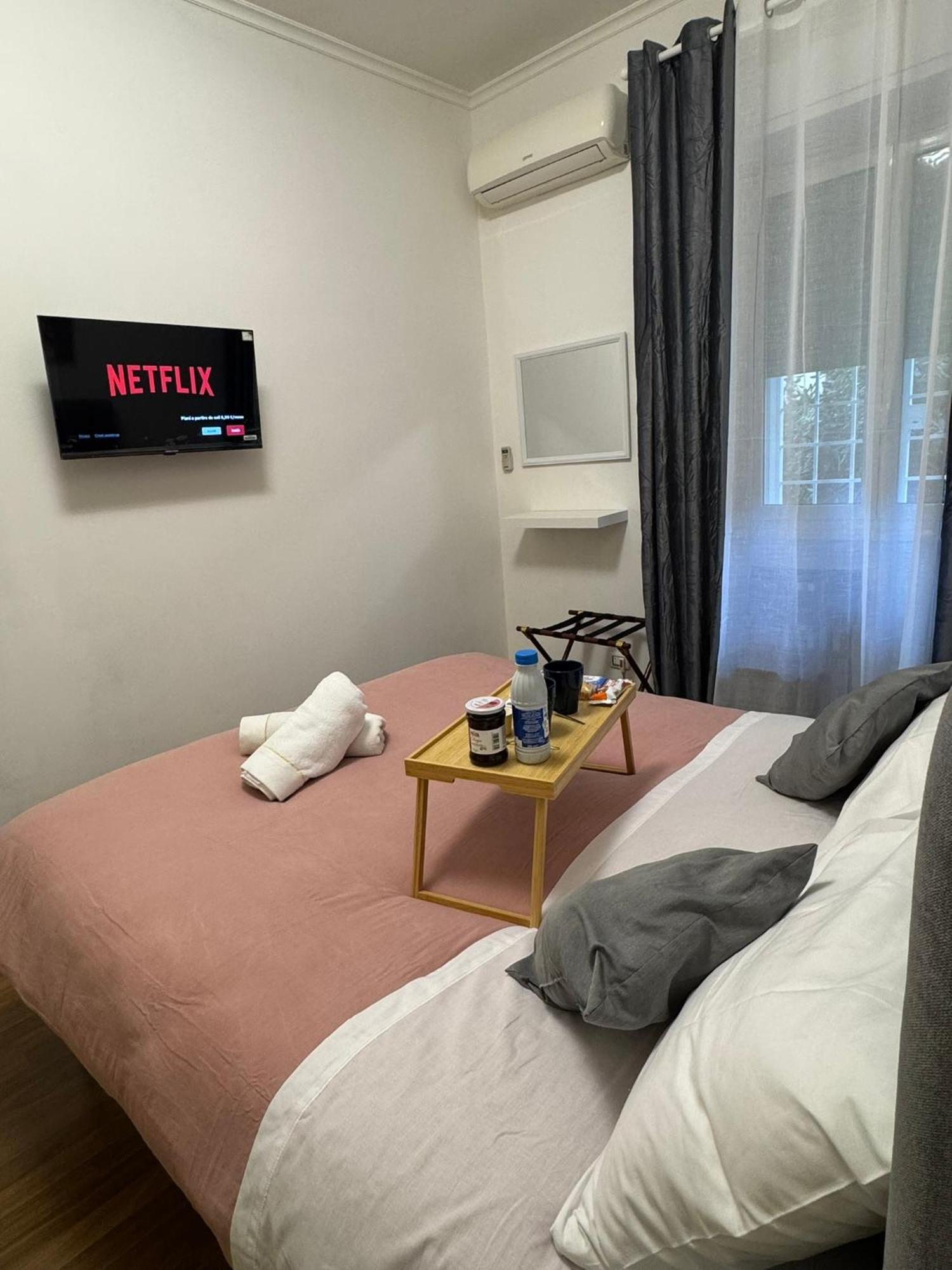 Appartement Fatata Near Metro Jonio *
