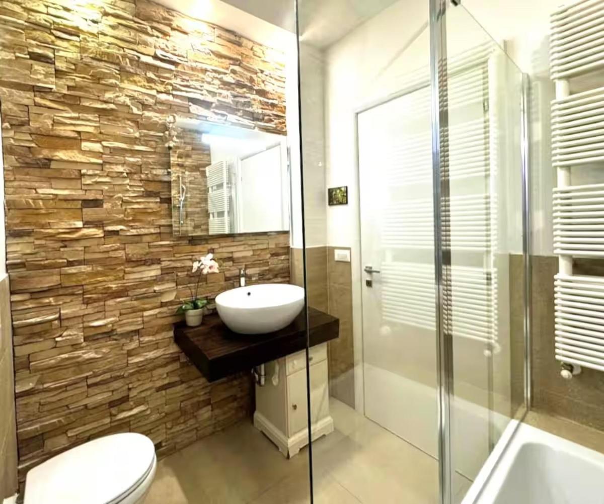 Apartment Trastverhome - House Of Cinema