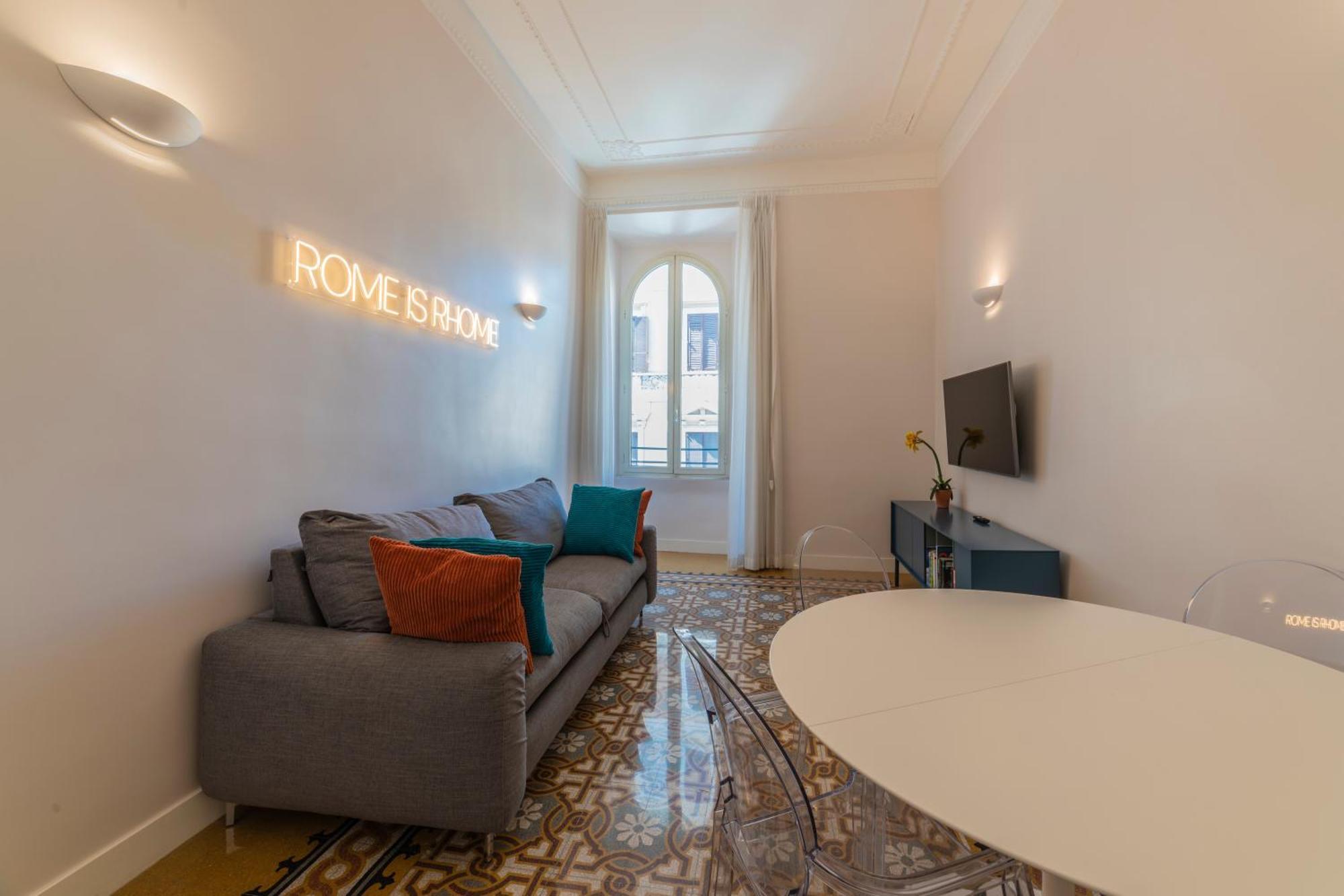 Vintage Ottaviano Apartment Rome